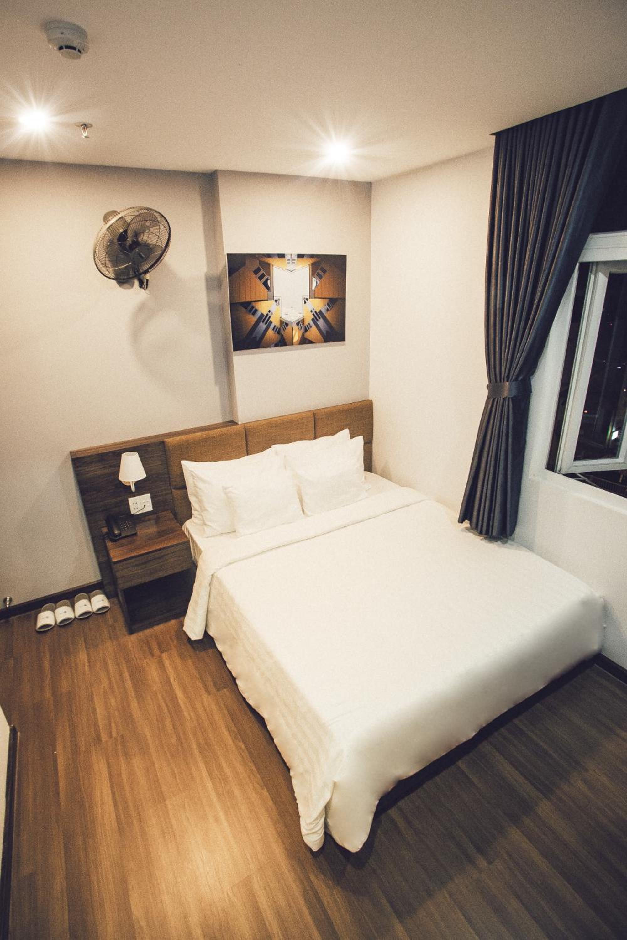 King Room with Lake View