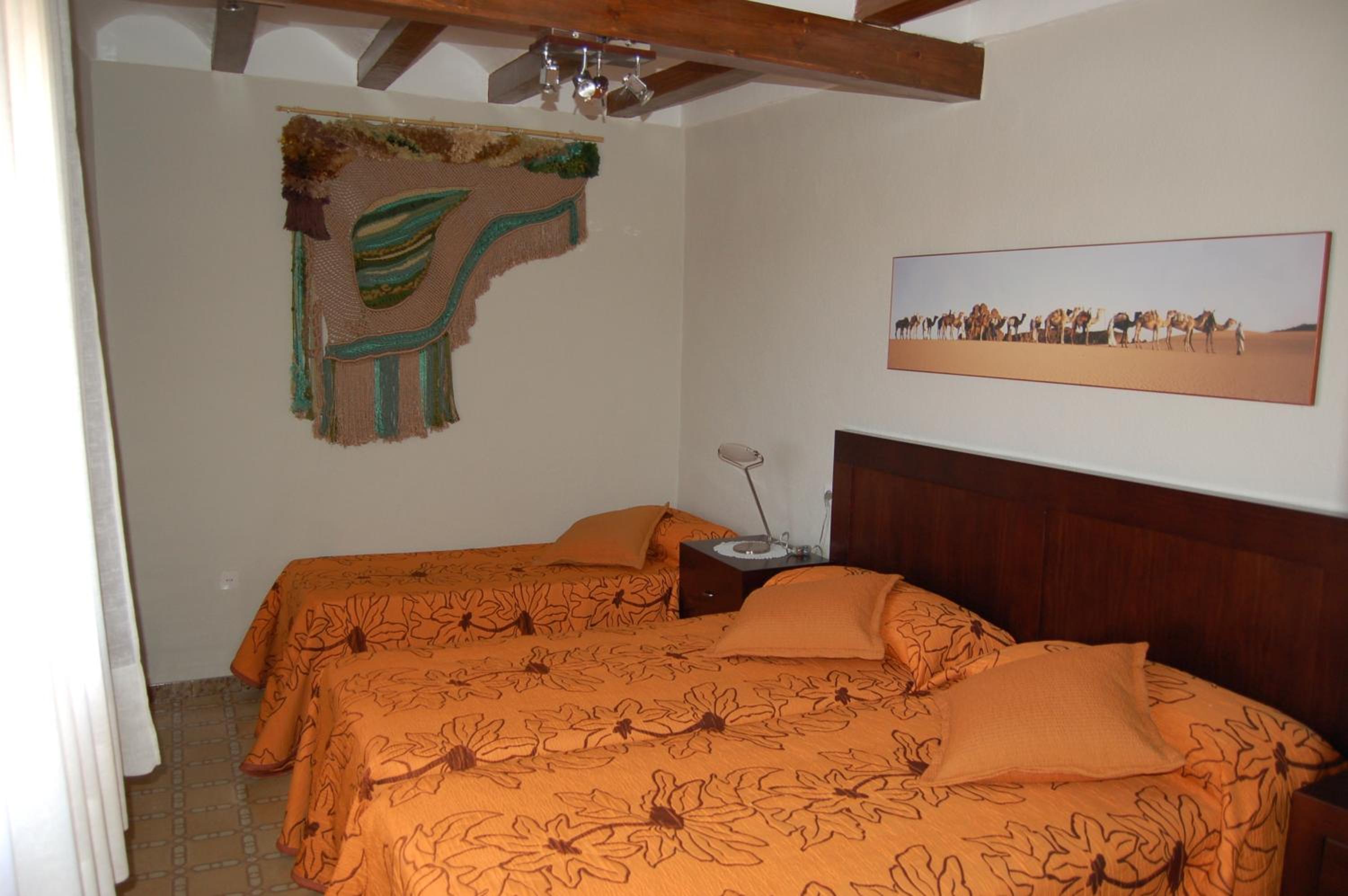 Four-Bedroom House photo 2