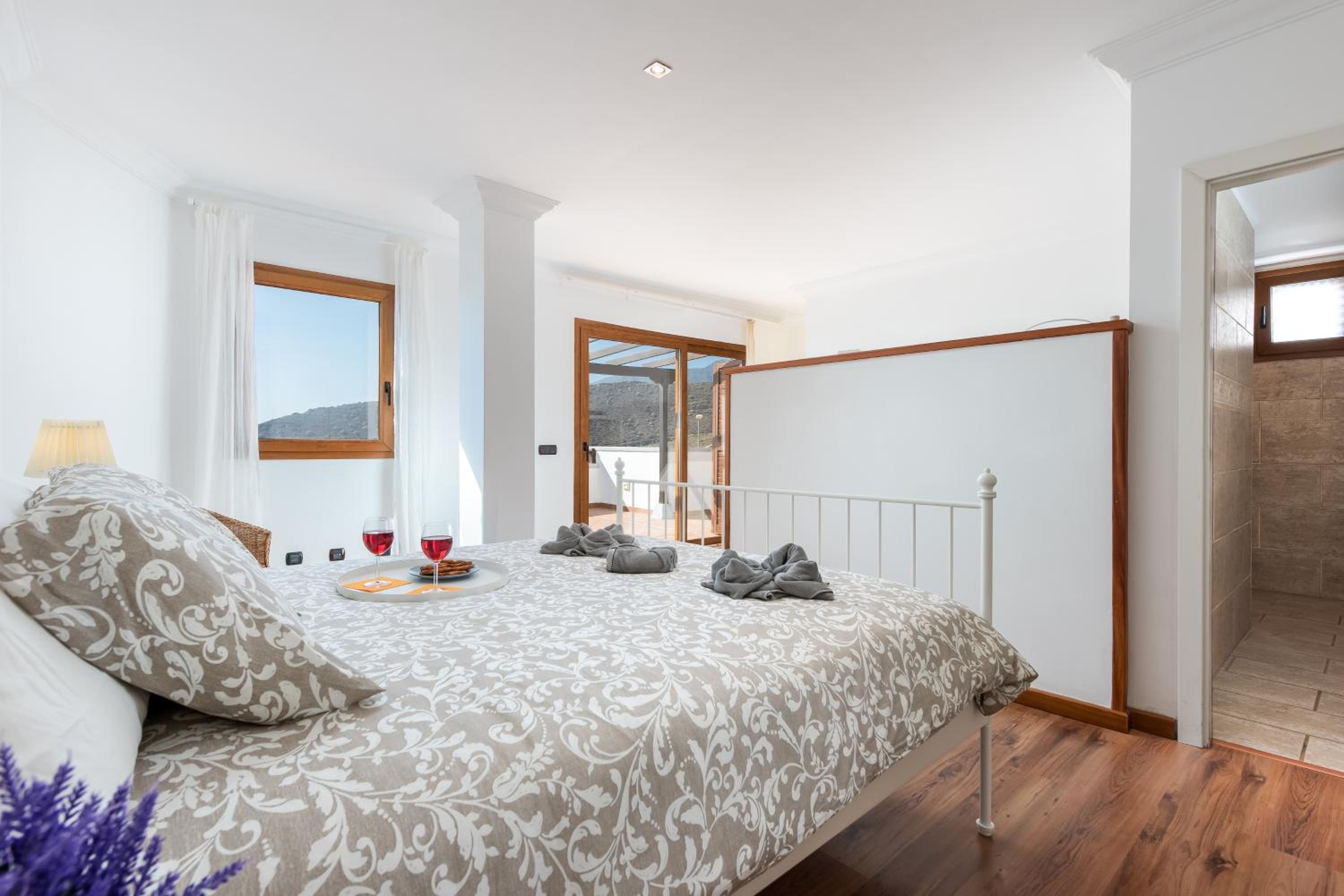 Villa con vistas al jardín