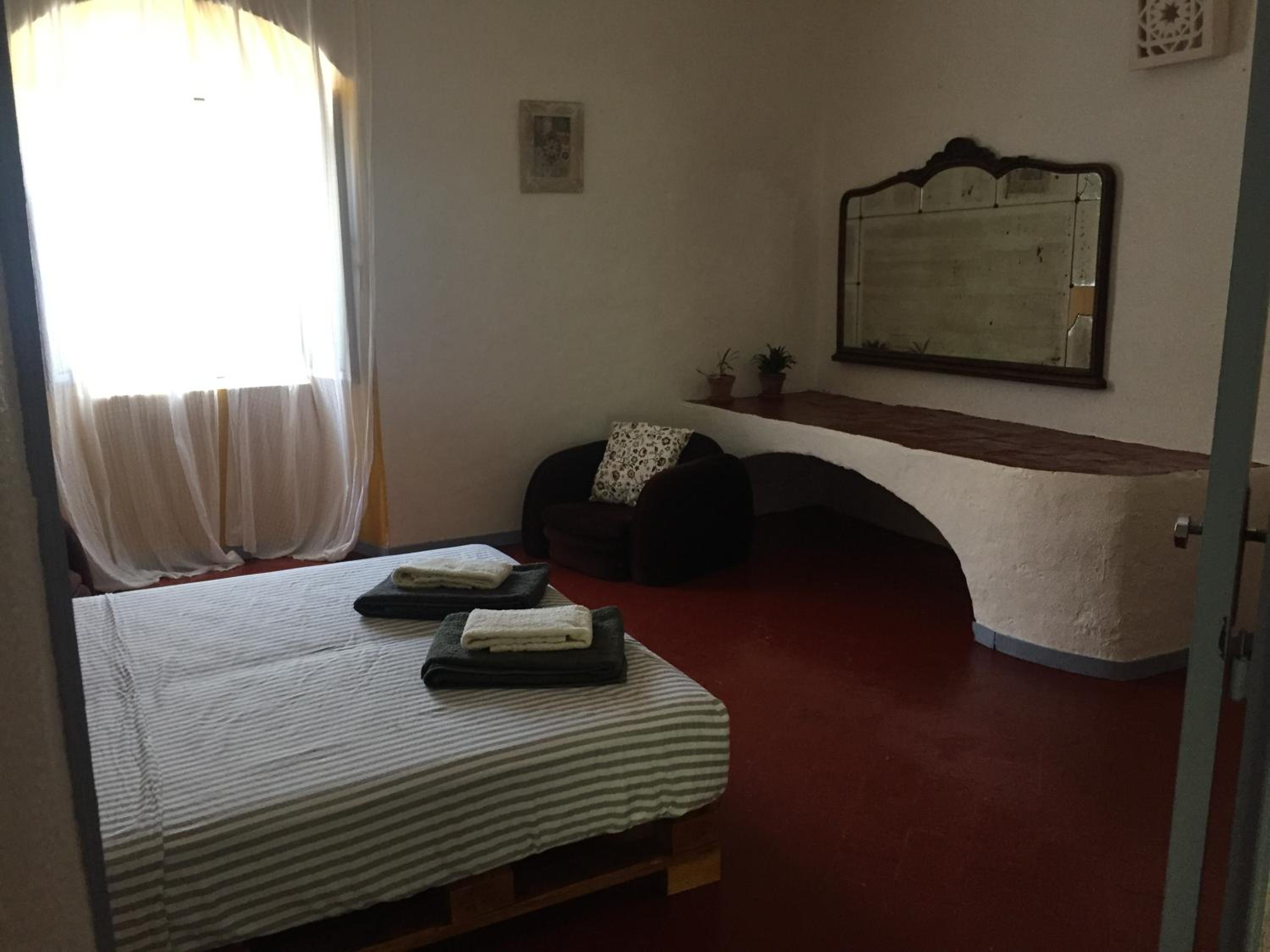 One-Bedroom House photo 3