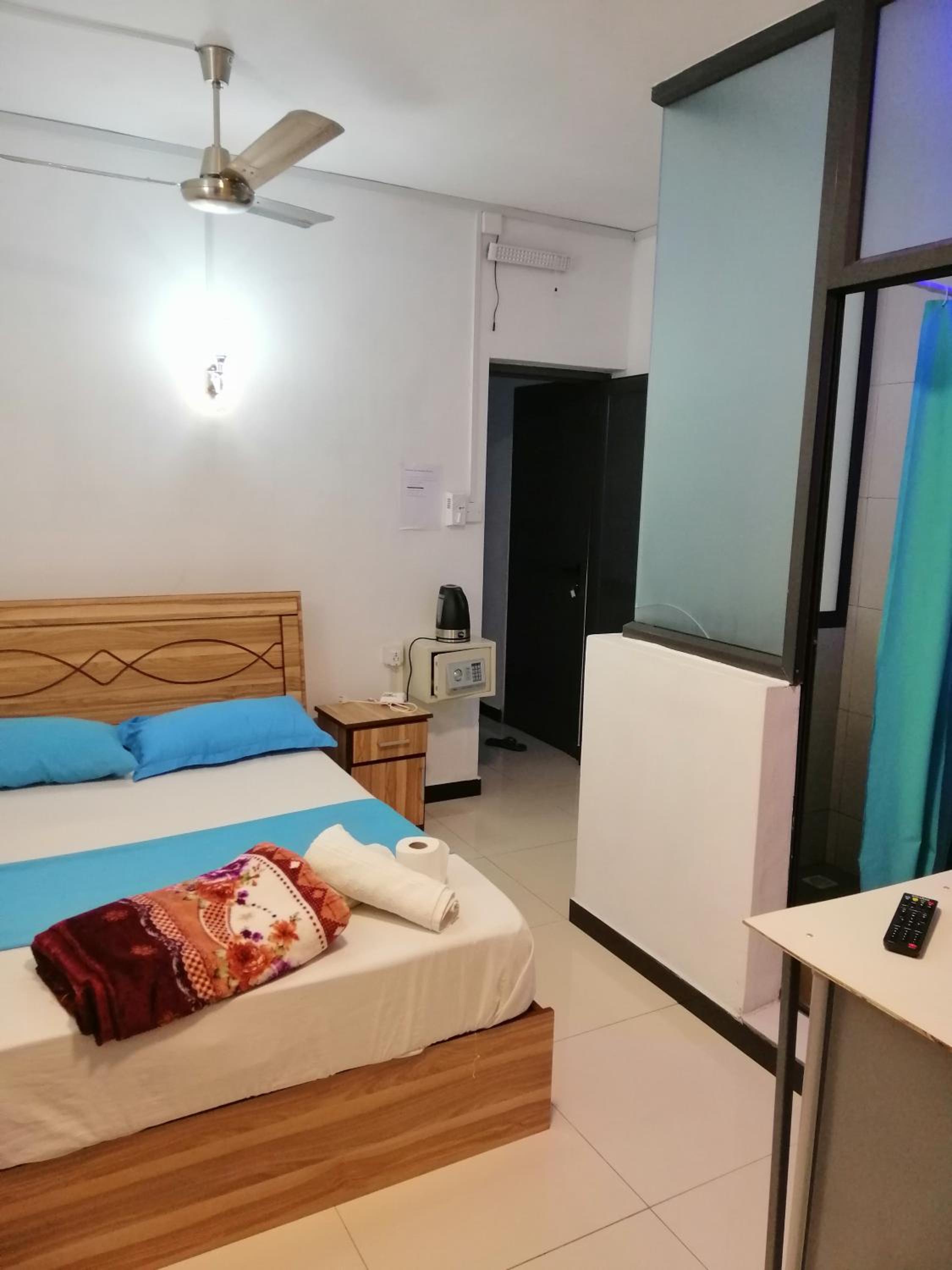 Deluxe Room - Photo 6