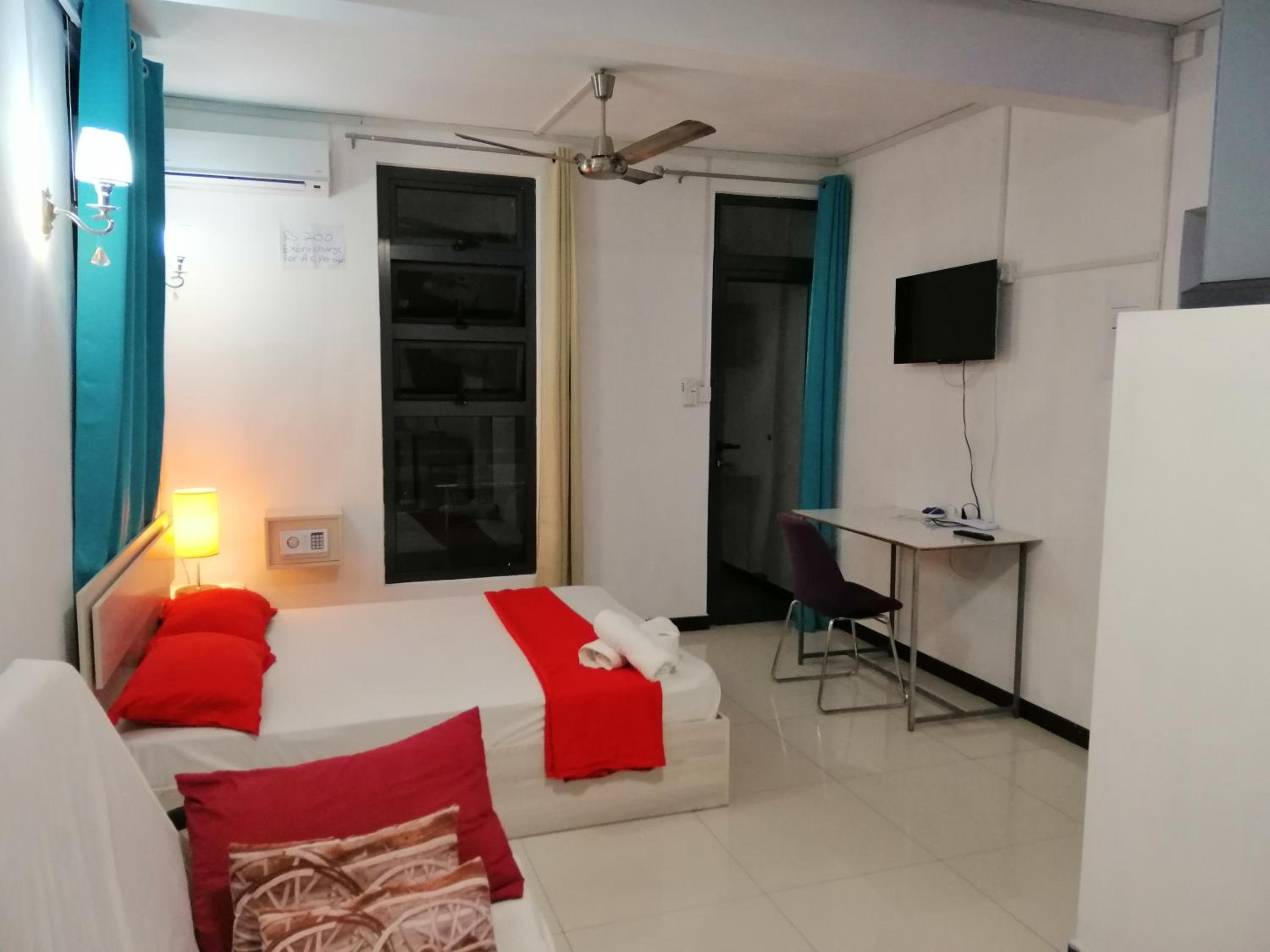 Deluxe Room - Photo 1