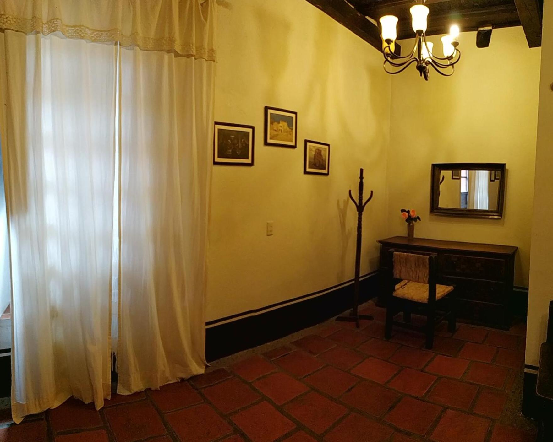 Double Room with Two Double Beds - Photo 1