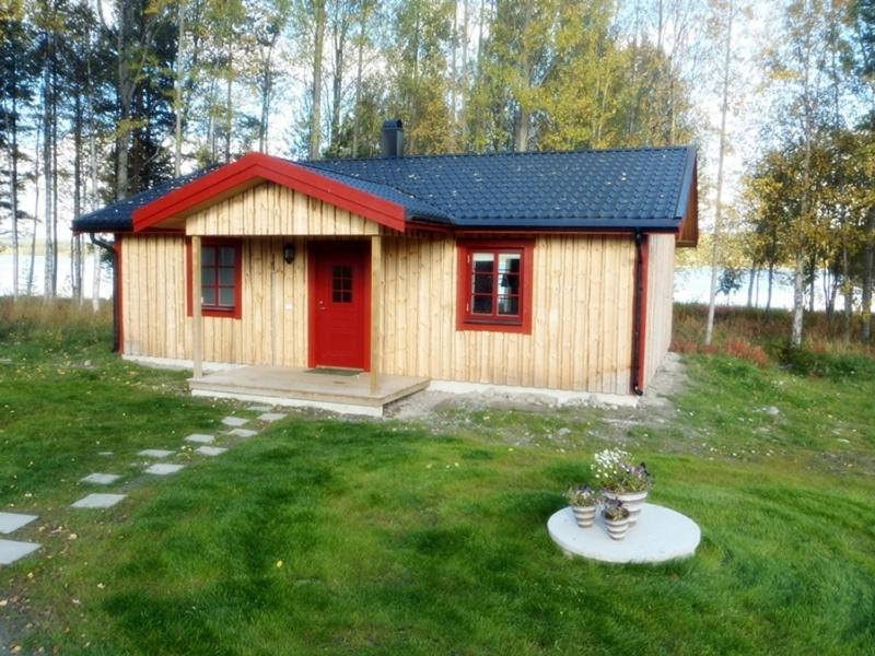 Two-Bedroom Cottage photo 2