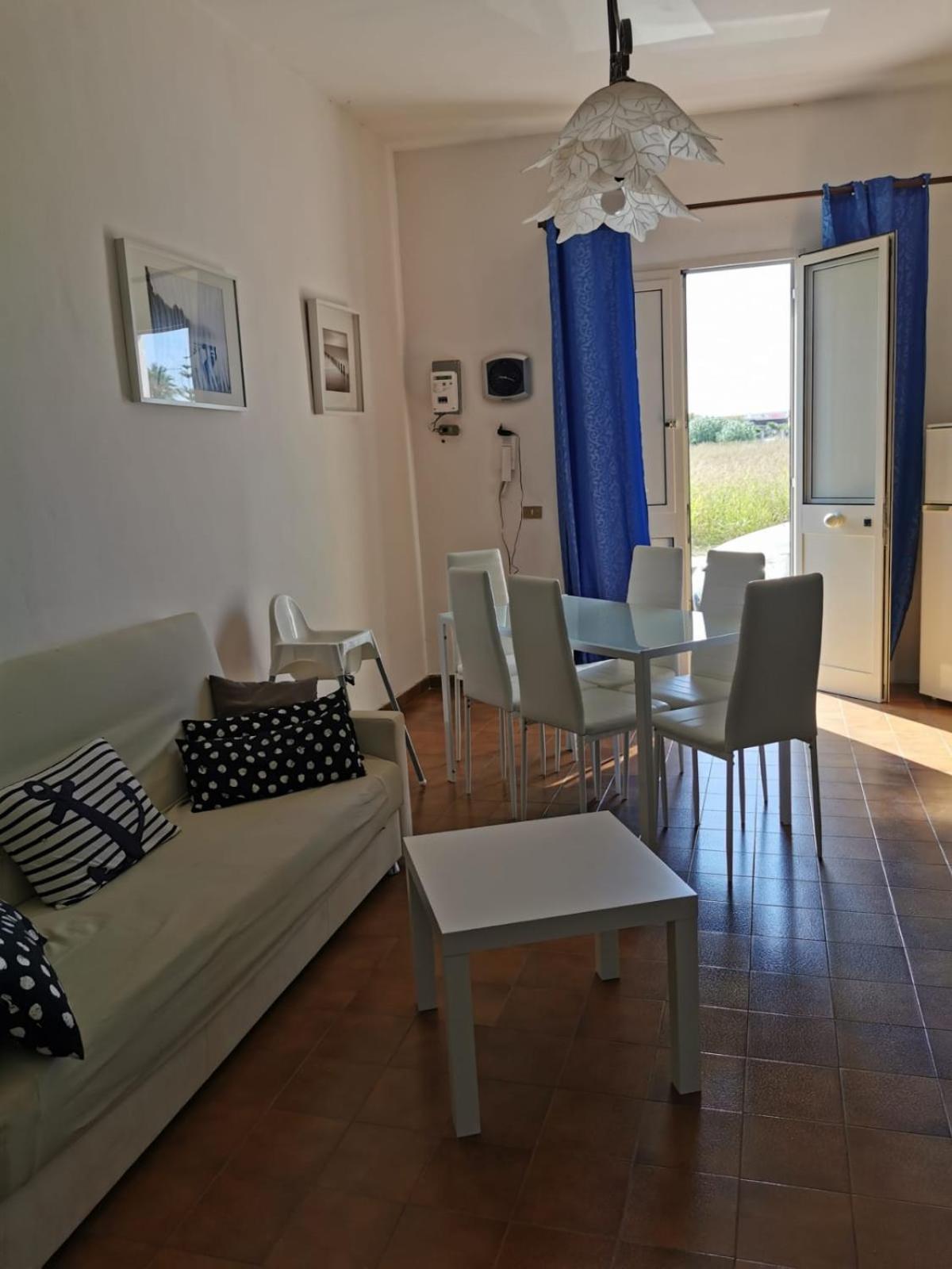 Three-Bedroom House photo 2