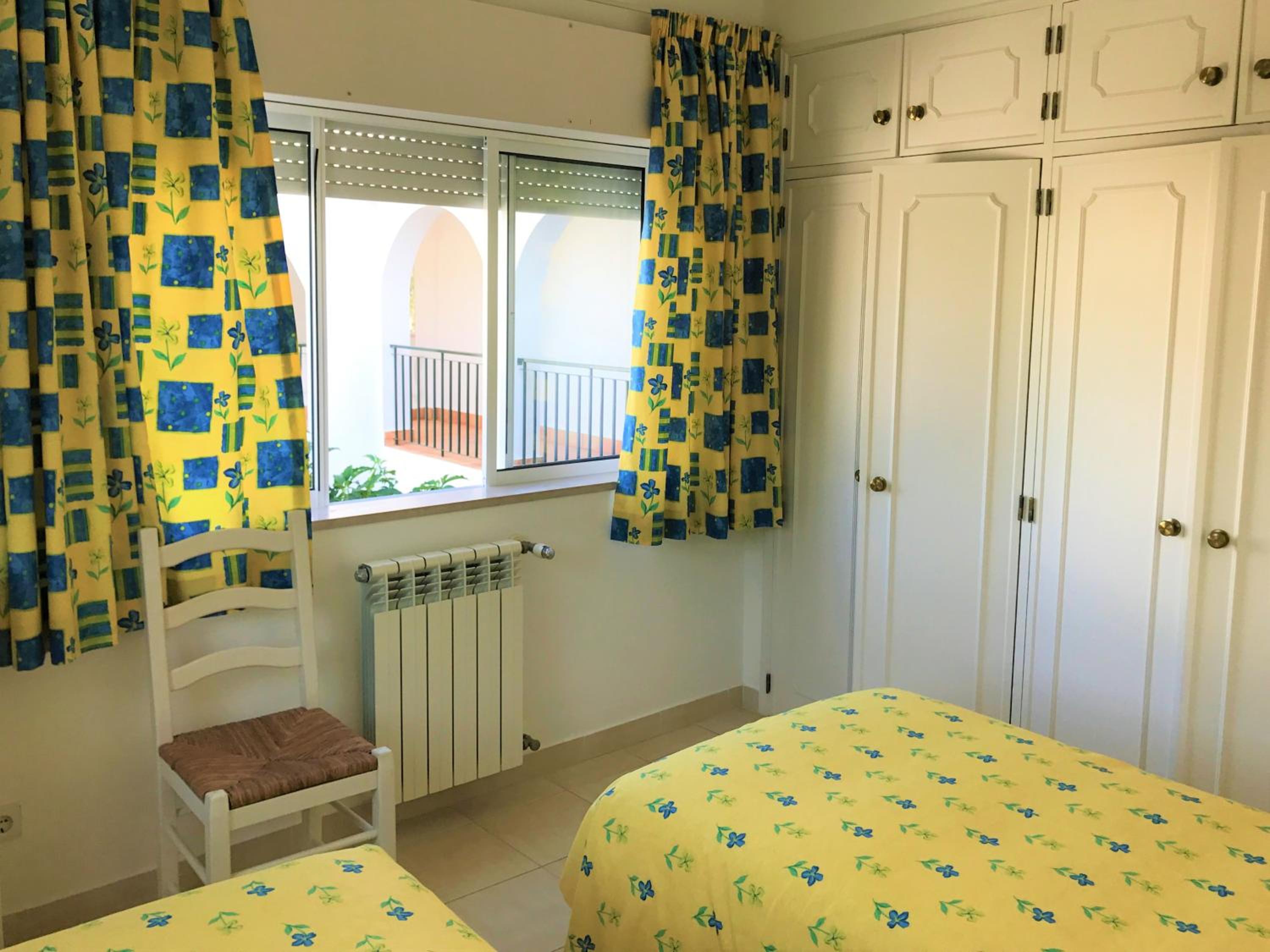 Apartment with Balcony photo 1