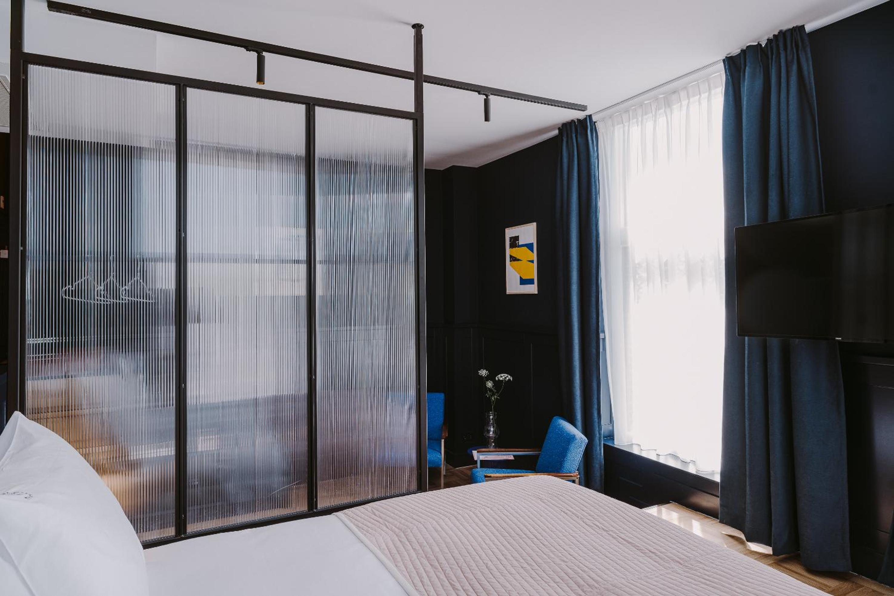 Deluxe Double Room - Photo 1