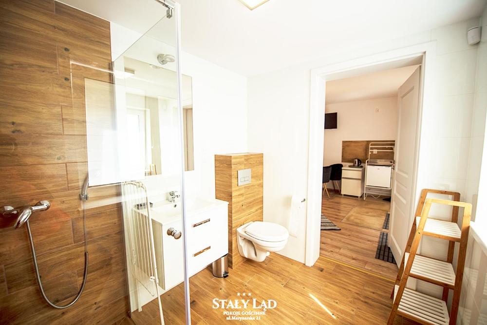 Triple Room with Private Bathroom - Photo 3