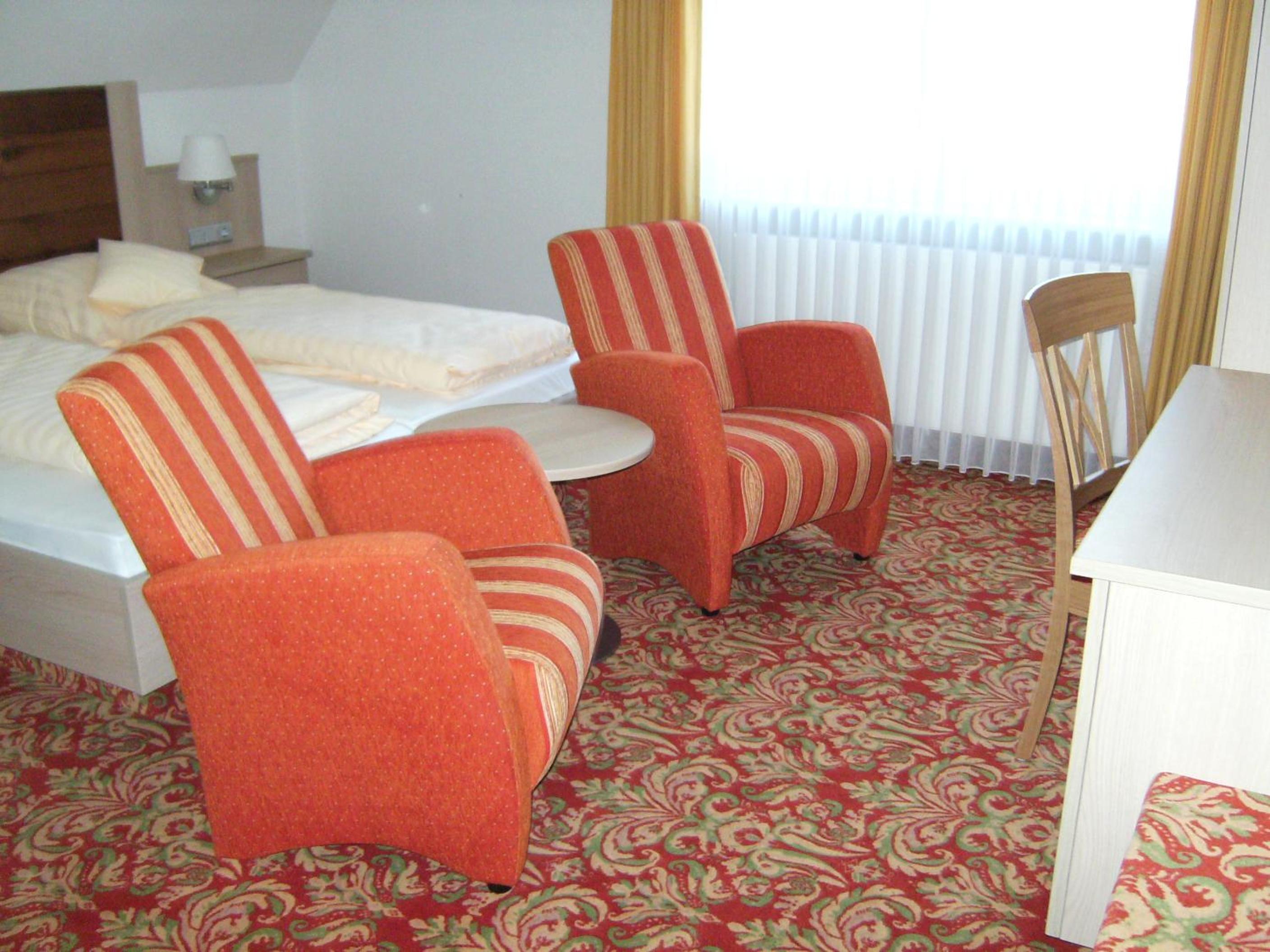 Double Room - Photo 8
