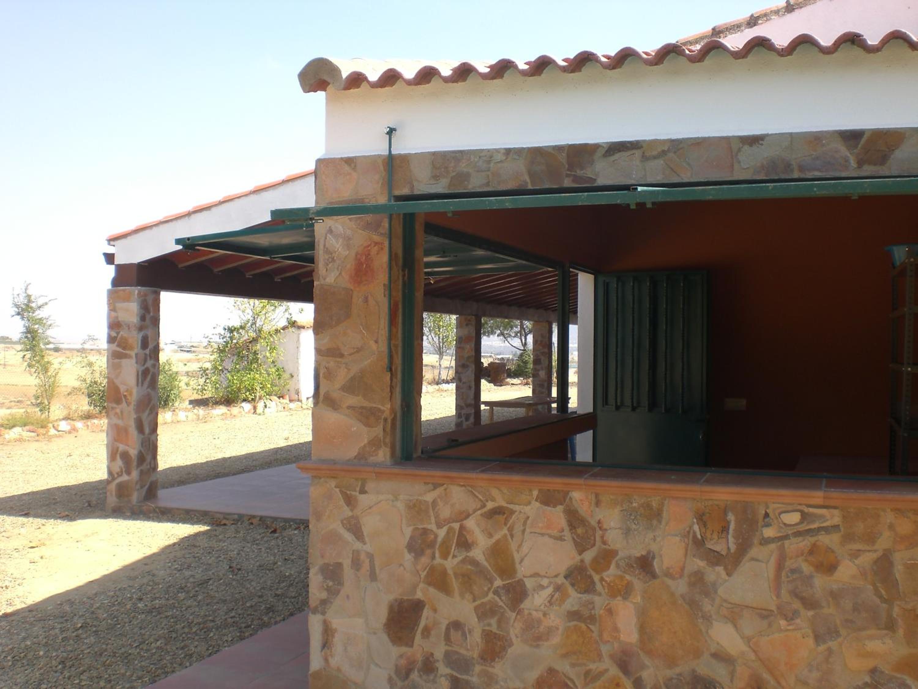 Four-Bedroom House photo 2