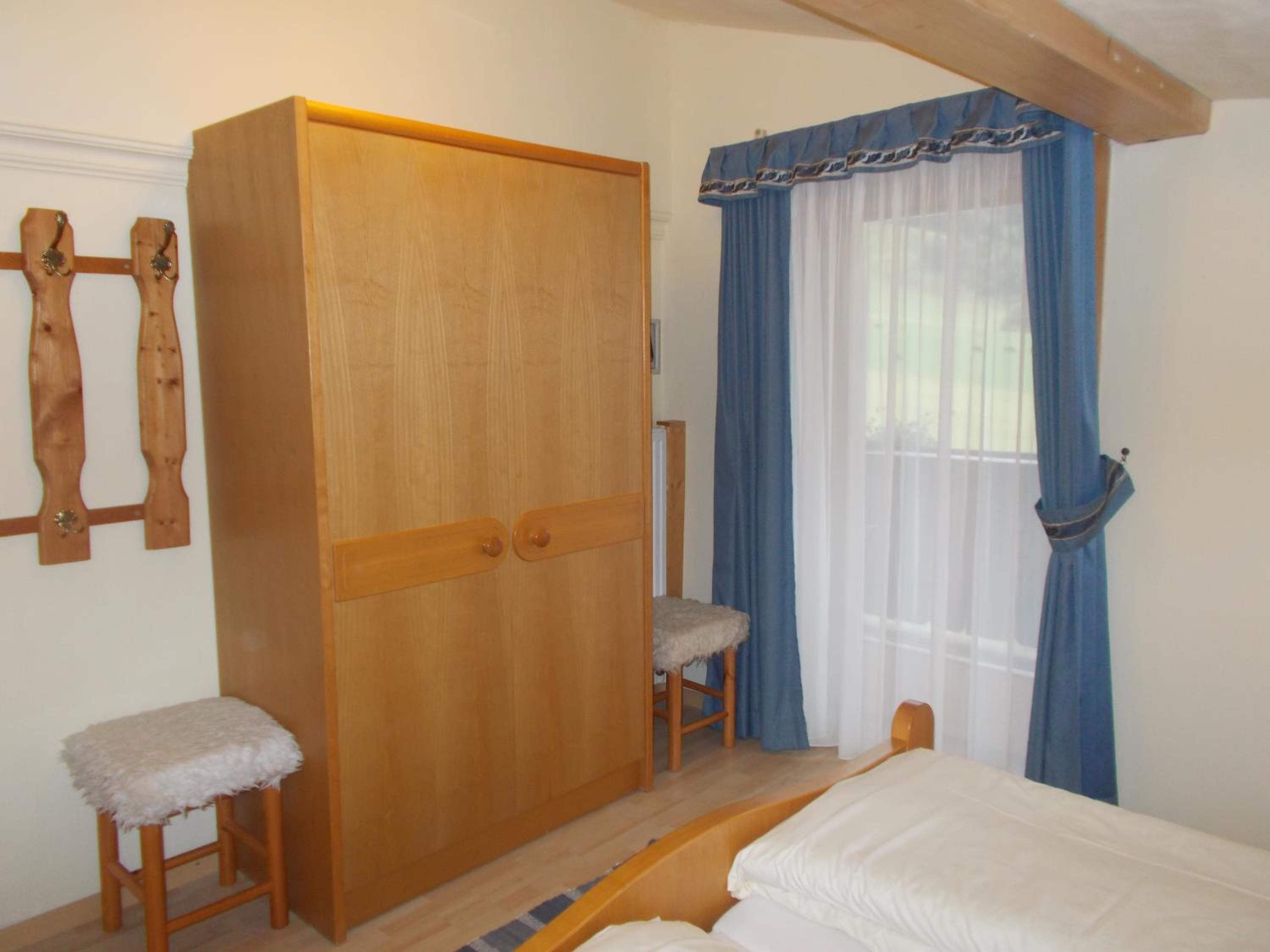 Two-Bedroom Apartment with Balcony photo 2