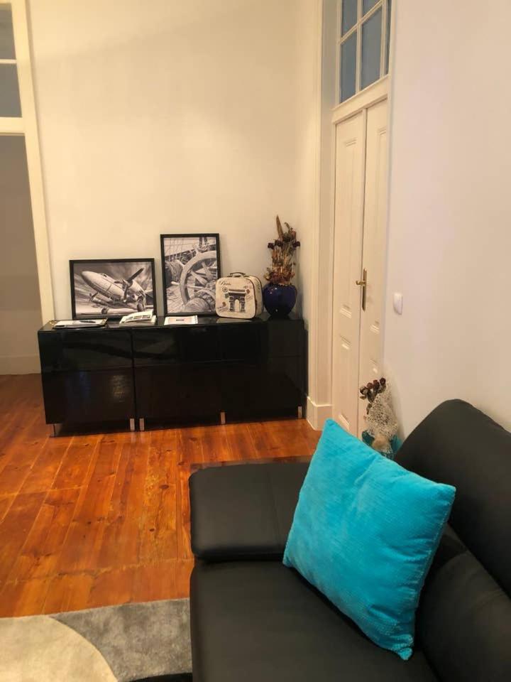 Three-Bedroom Apartment - Photo 1