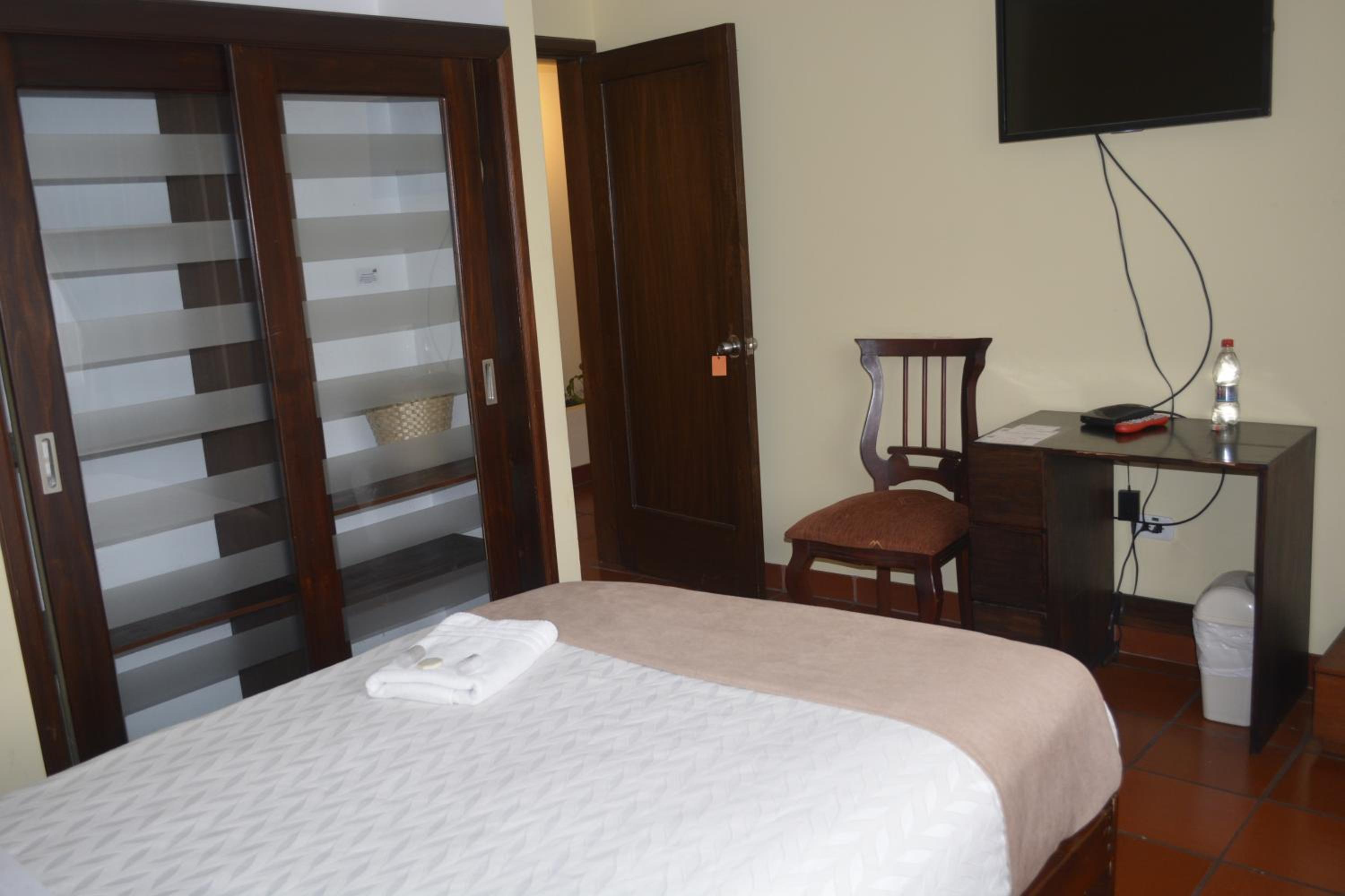 Standard Single Room