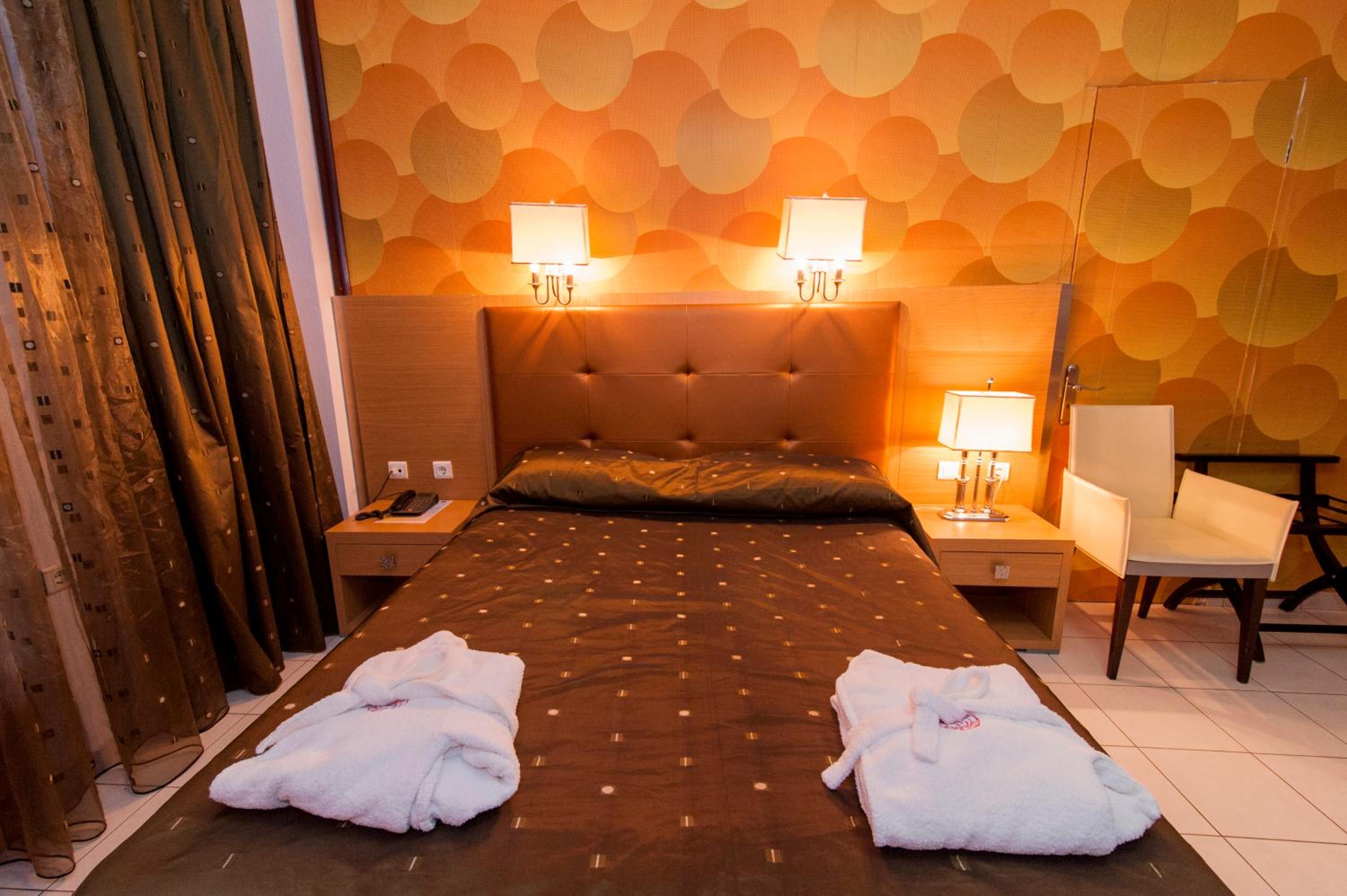 Double or Twin Room - Photo 22