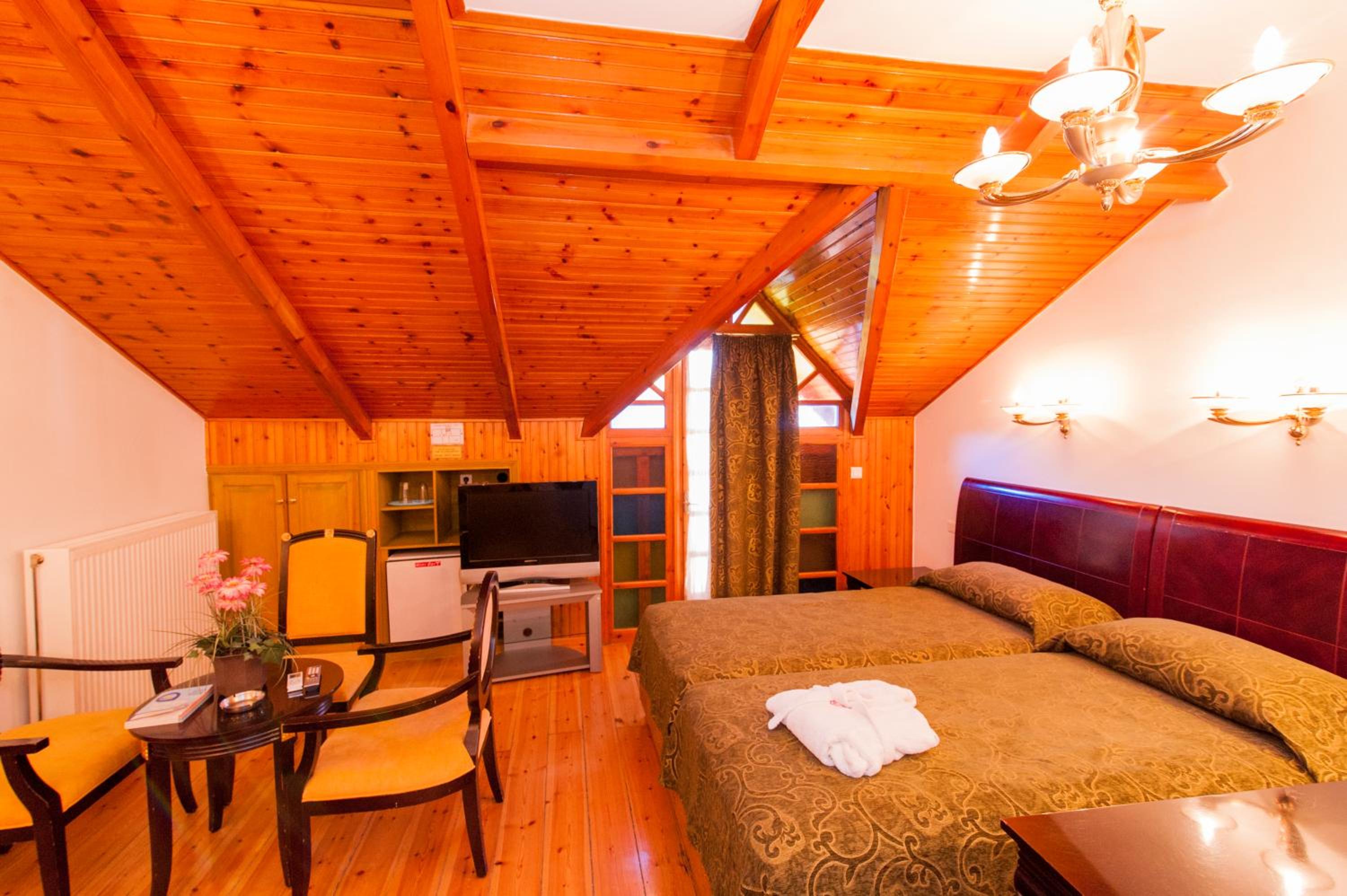 Triple Room - Photo 5