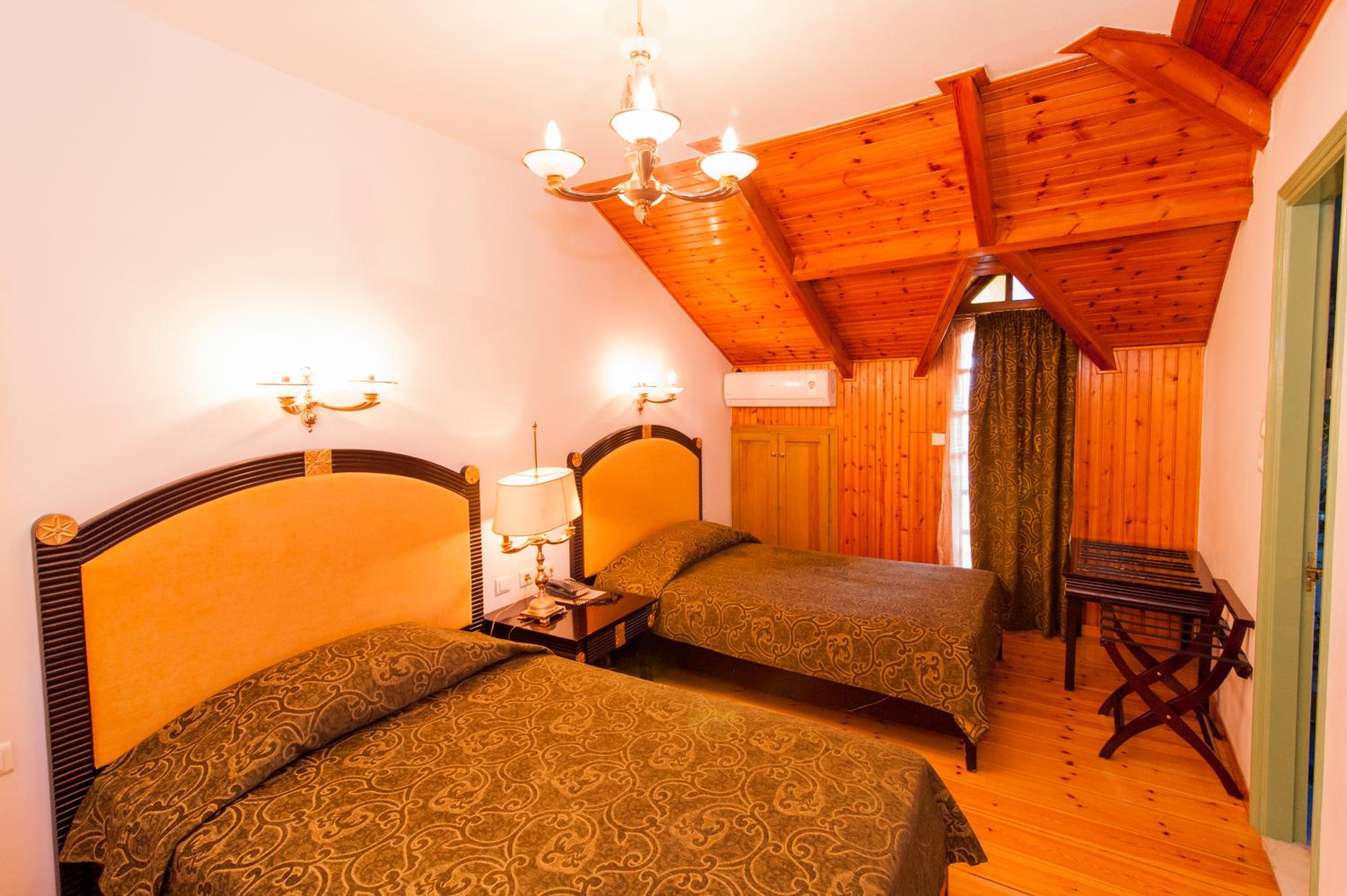 Triple Room - Photo 2