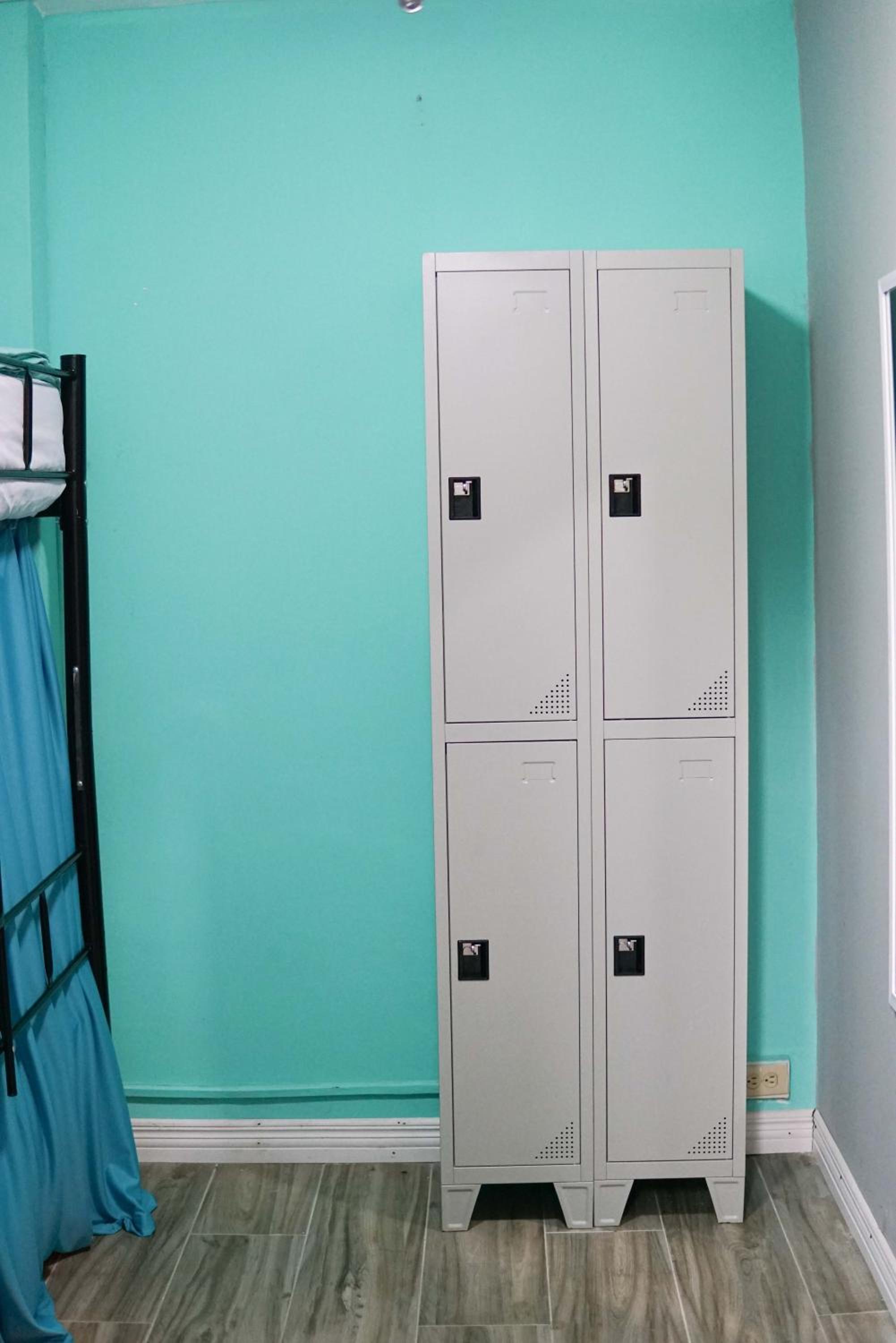 Bed in Male Dormitory Room, photo 7
