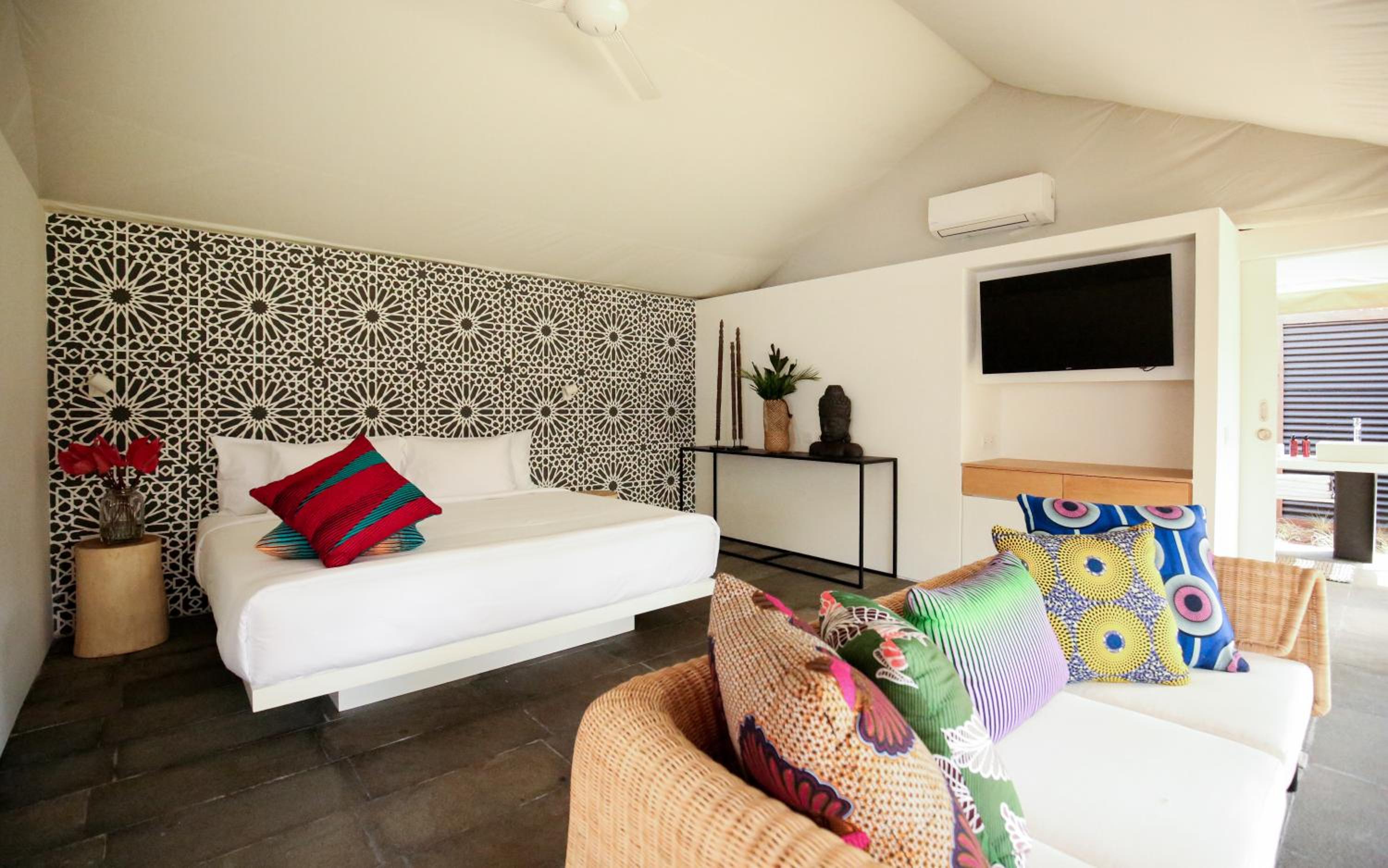 Two Bedroom Tented Family Pool Villa photo 1