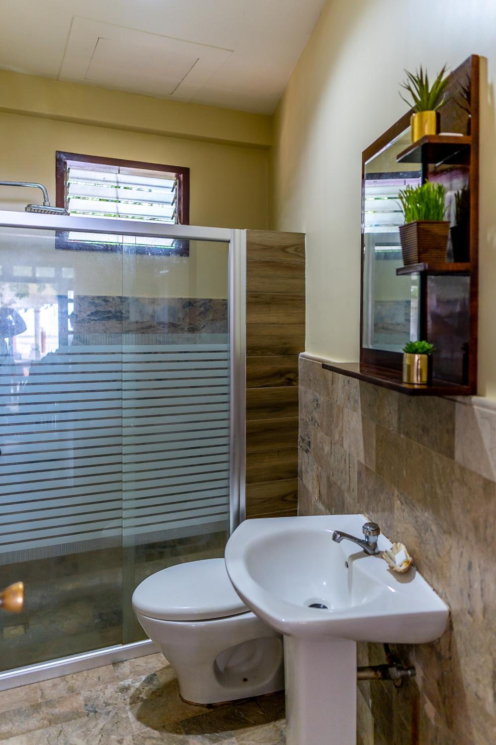 Two-Bedroom Villa - Photo 18