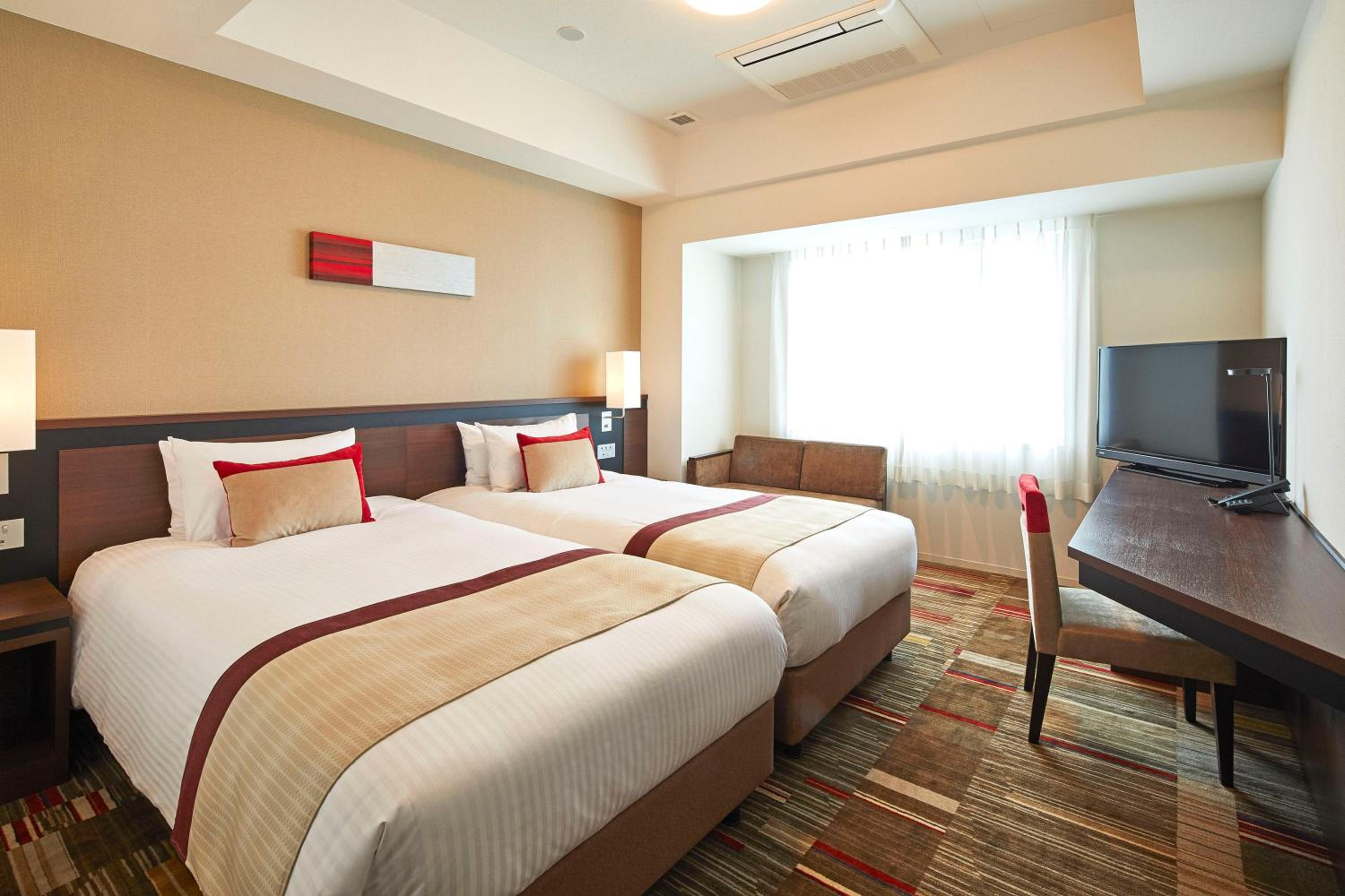 Standard Twin Room - Non-Smoking - Photo 1
