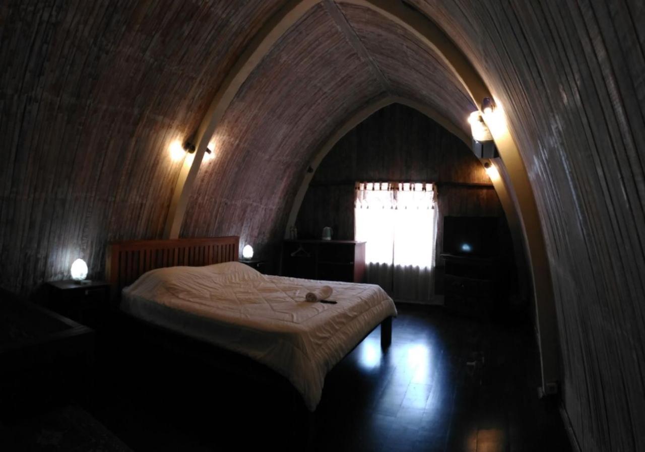 Bungalow photo 1