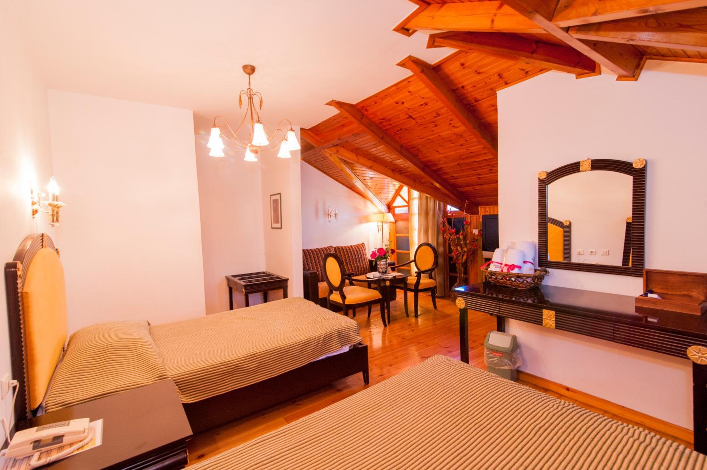 Triple Room - Photo 8