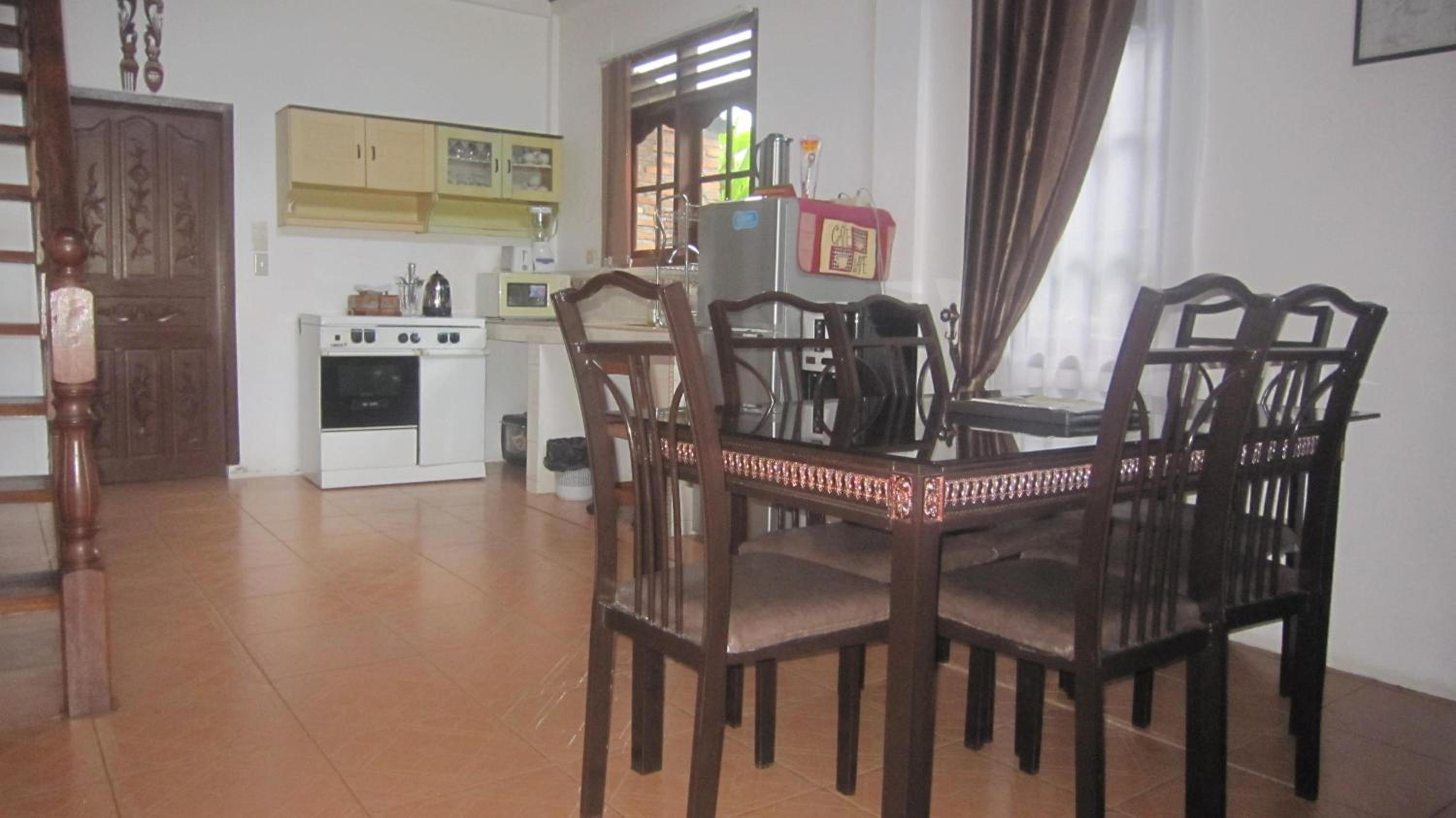 Family House photo 2
