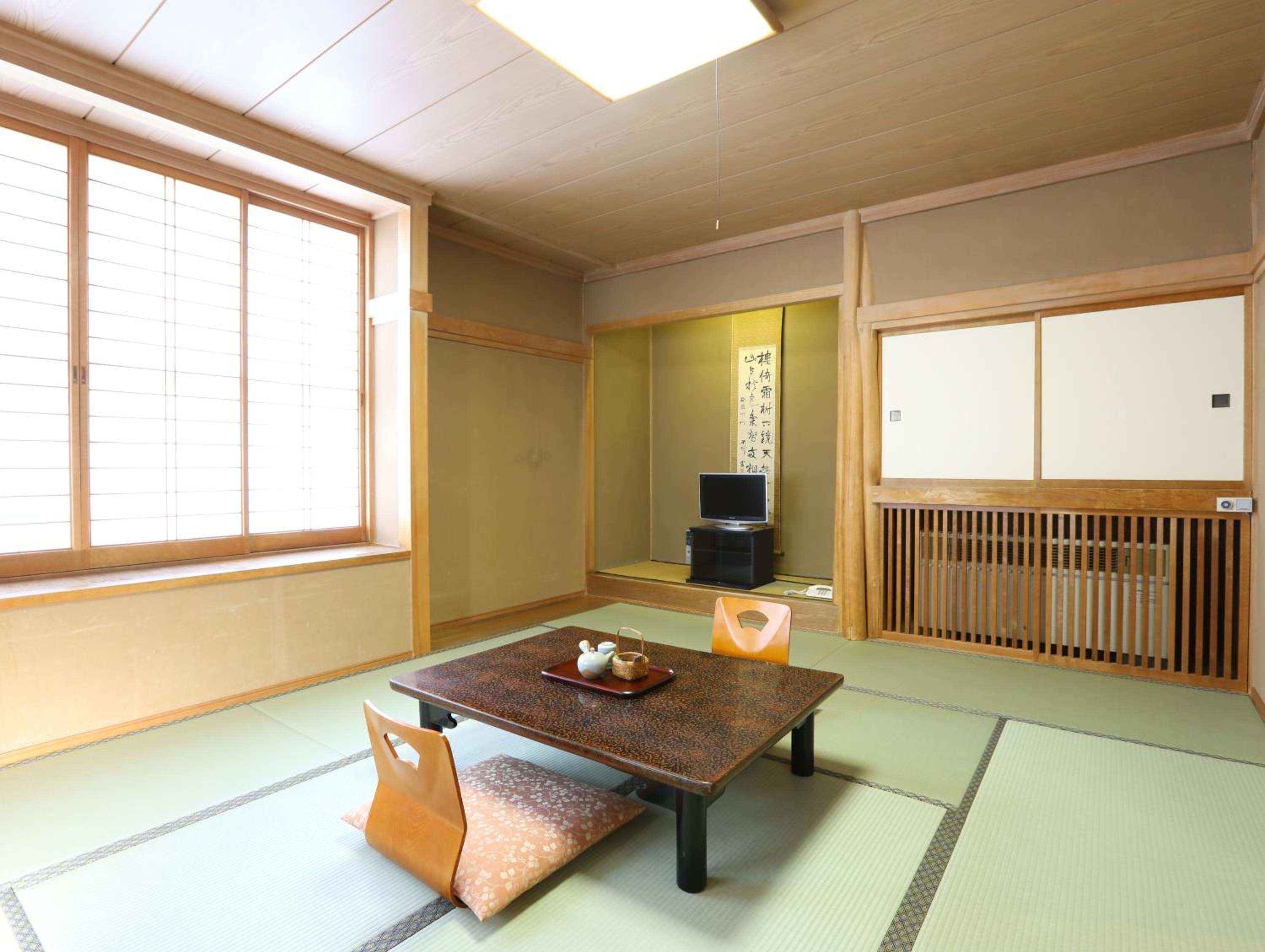 Japanese-Style Quadruple Room