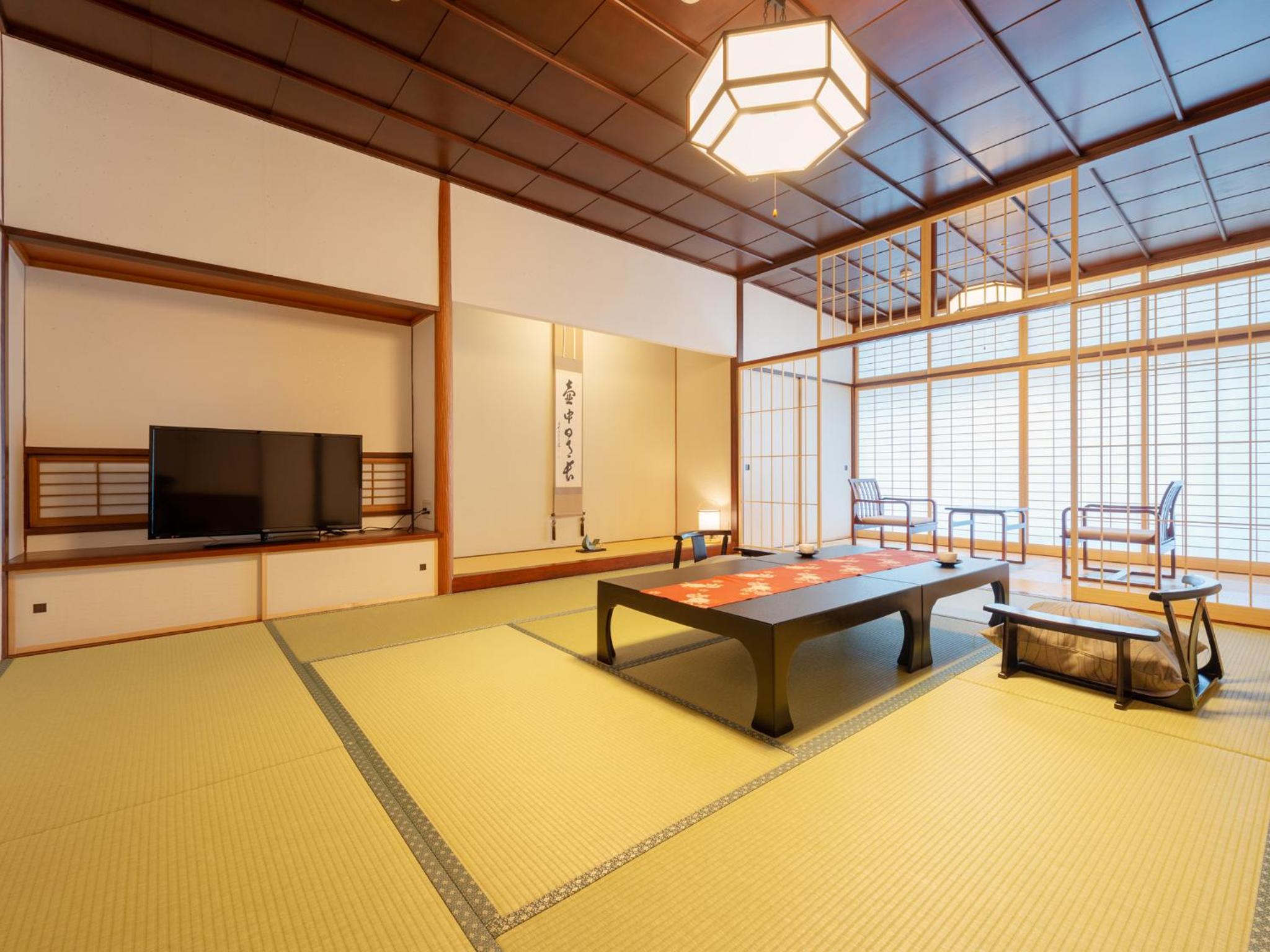 Standard Family Room