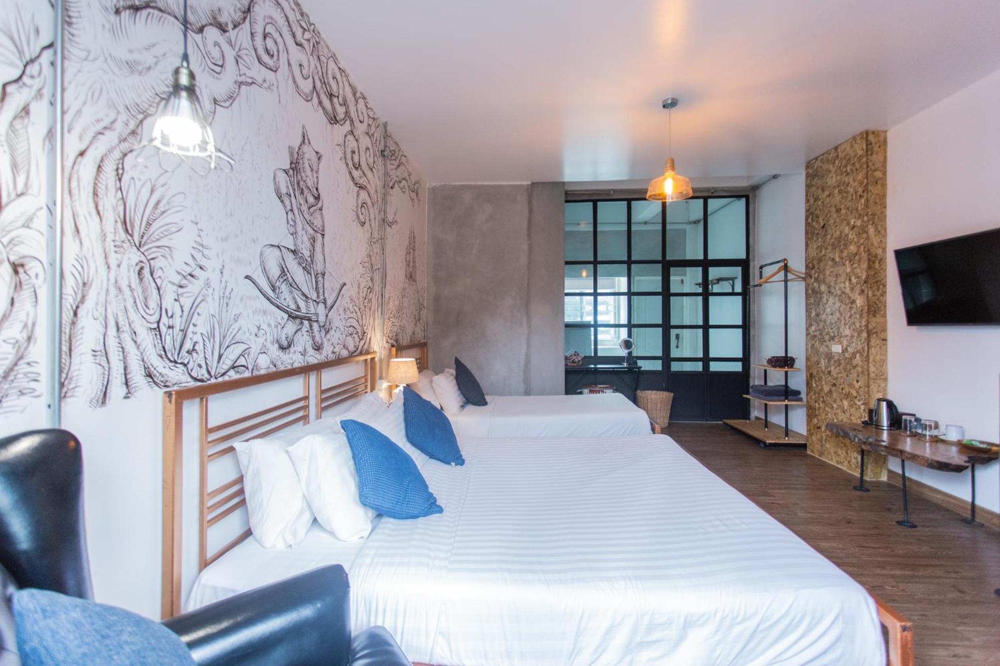 Standard Twin Room - Photo 9