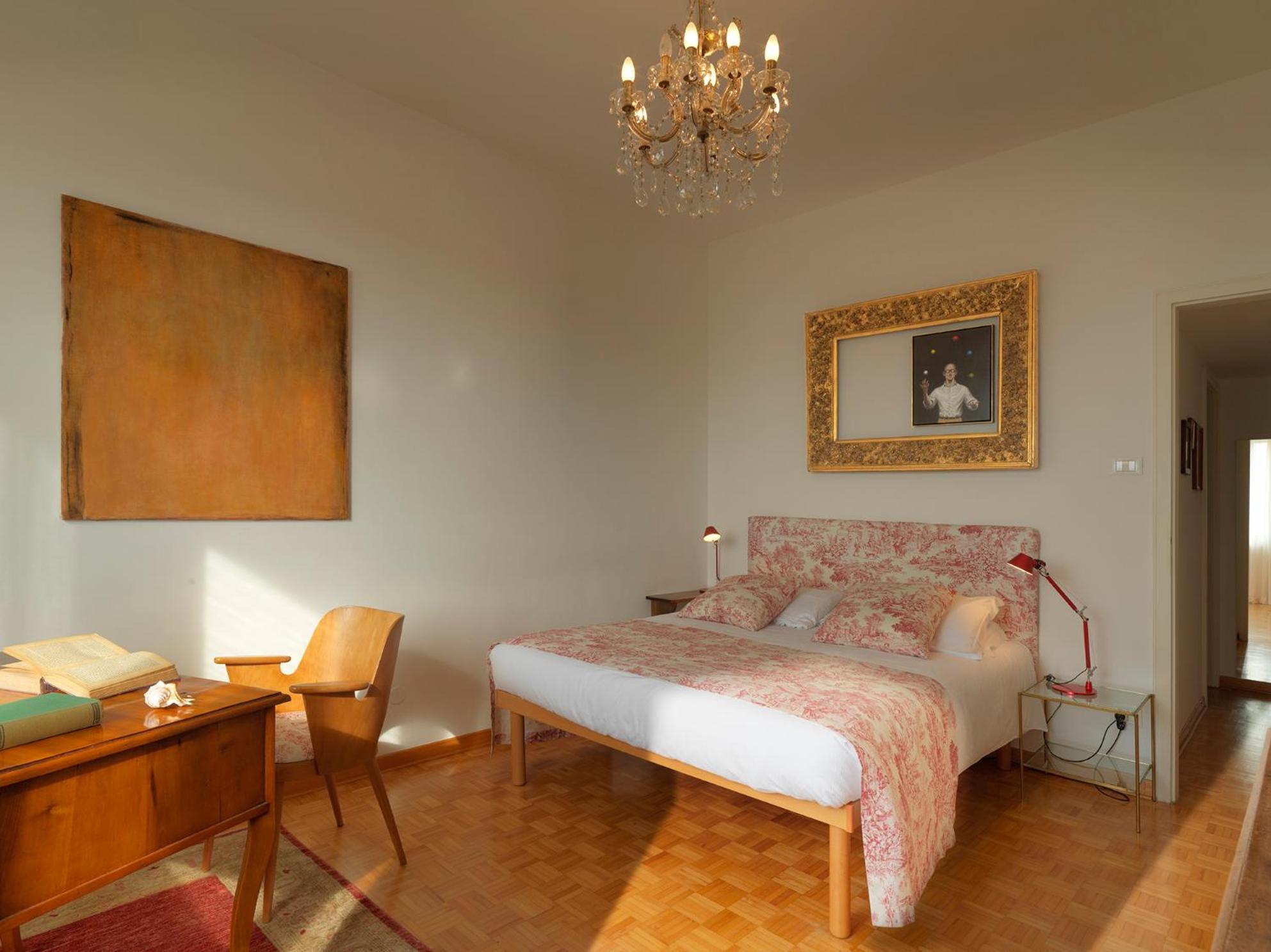 One-Bedroom Apartment with Sea View and Balcony (4 Adults) - Separate Building