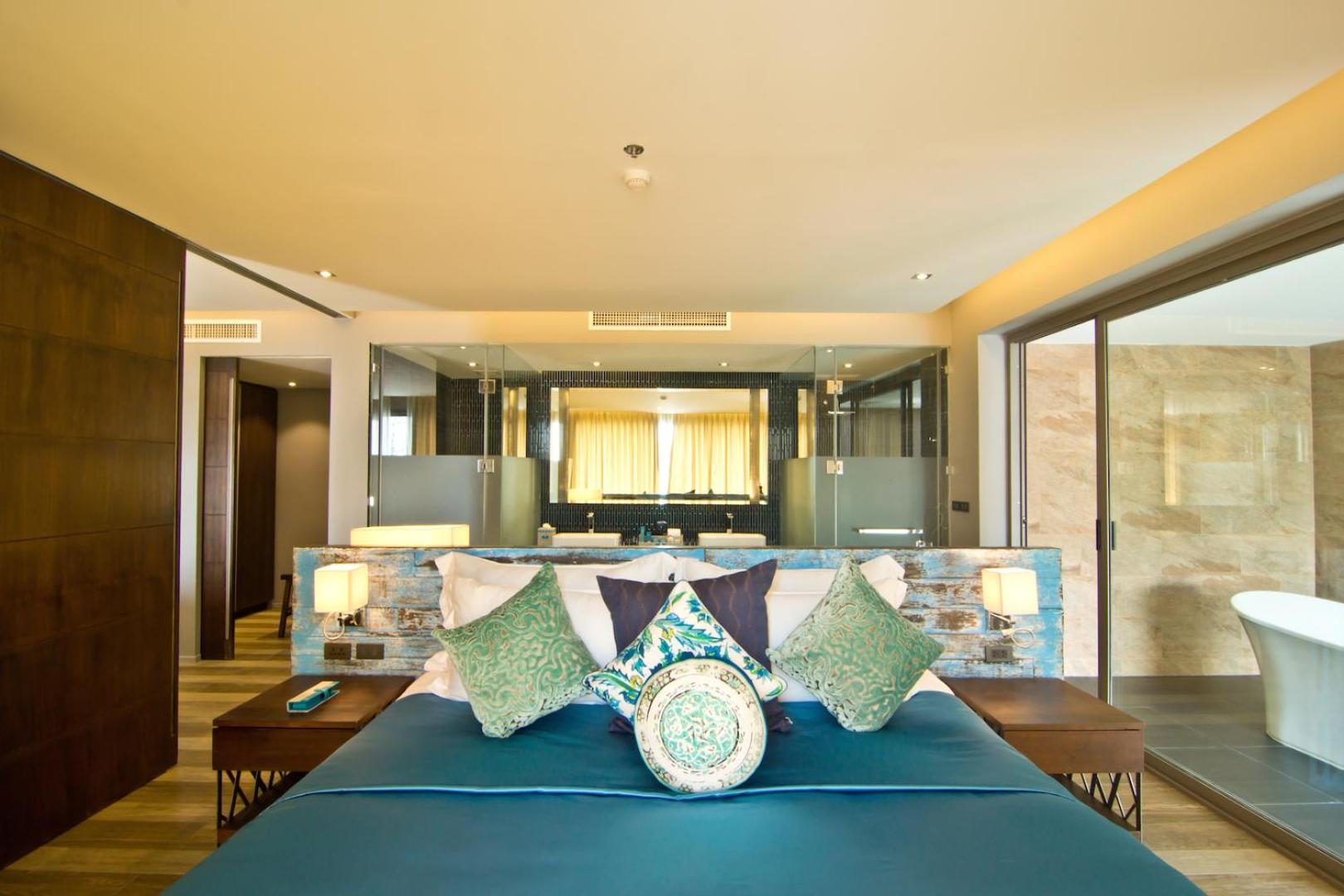 Luxury Suite