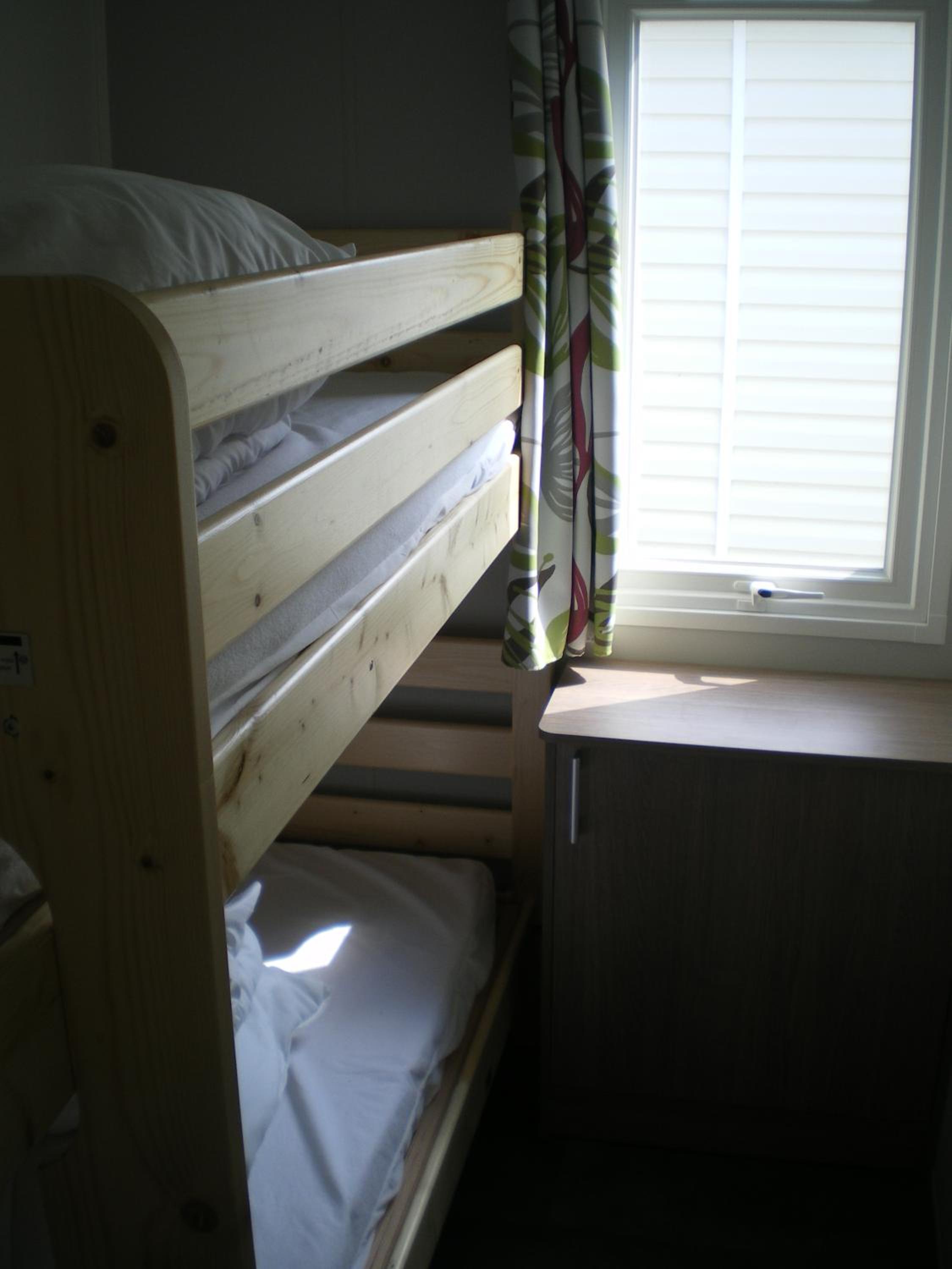 Three-Bedroom Mobile Home photo 3