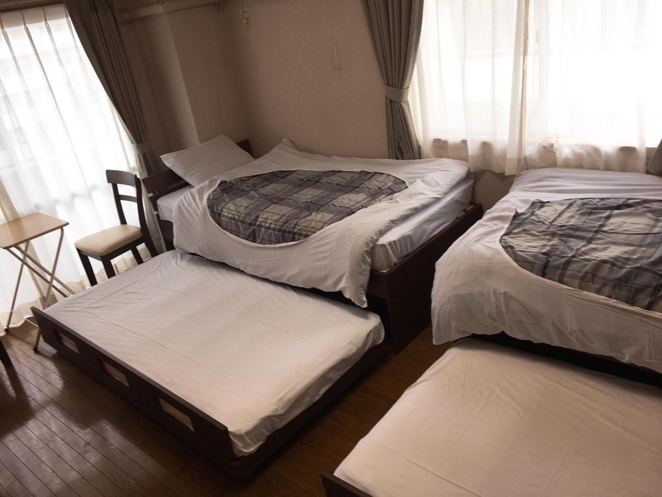 Twin Room With Extra Bed photo 1