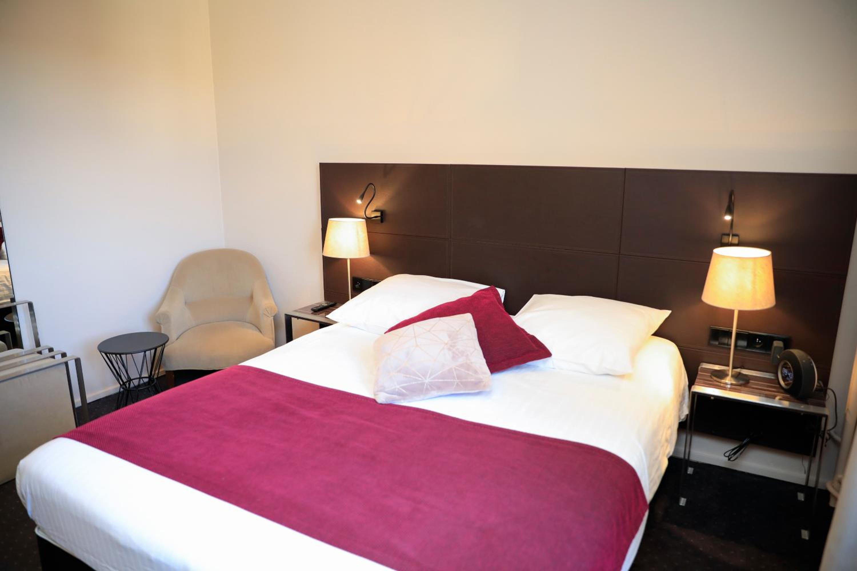 Premium Double Room photo 2