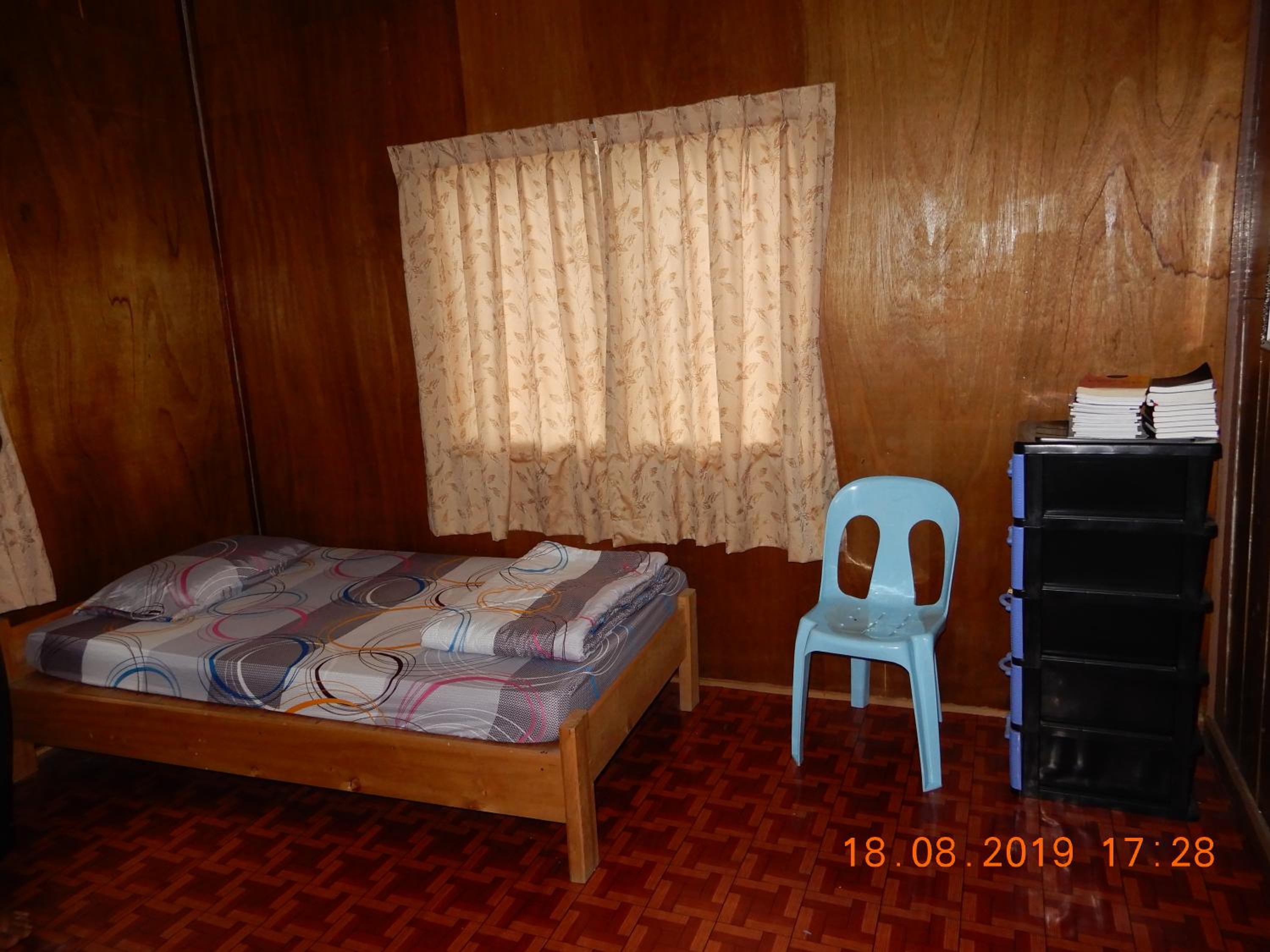Twin Room With Shared Bathroom photo 1