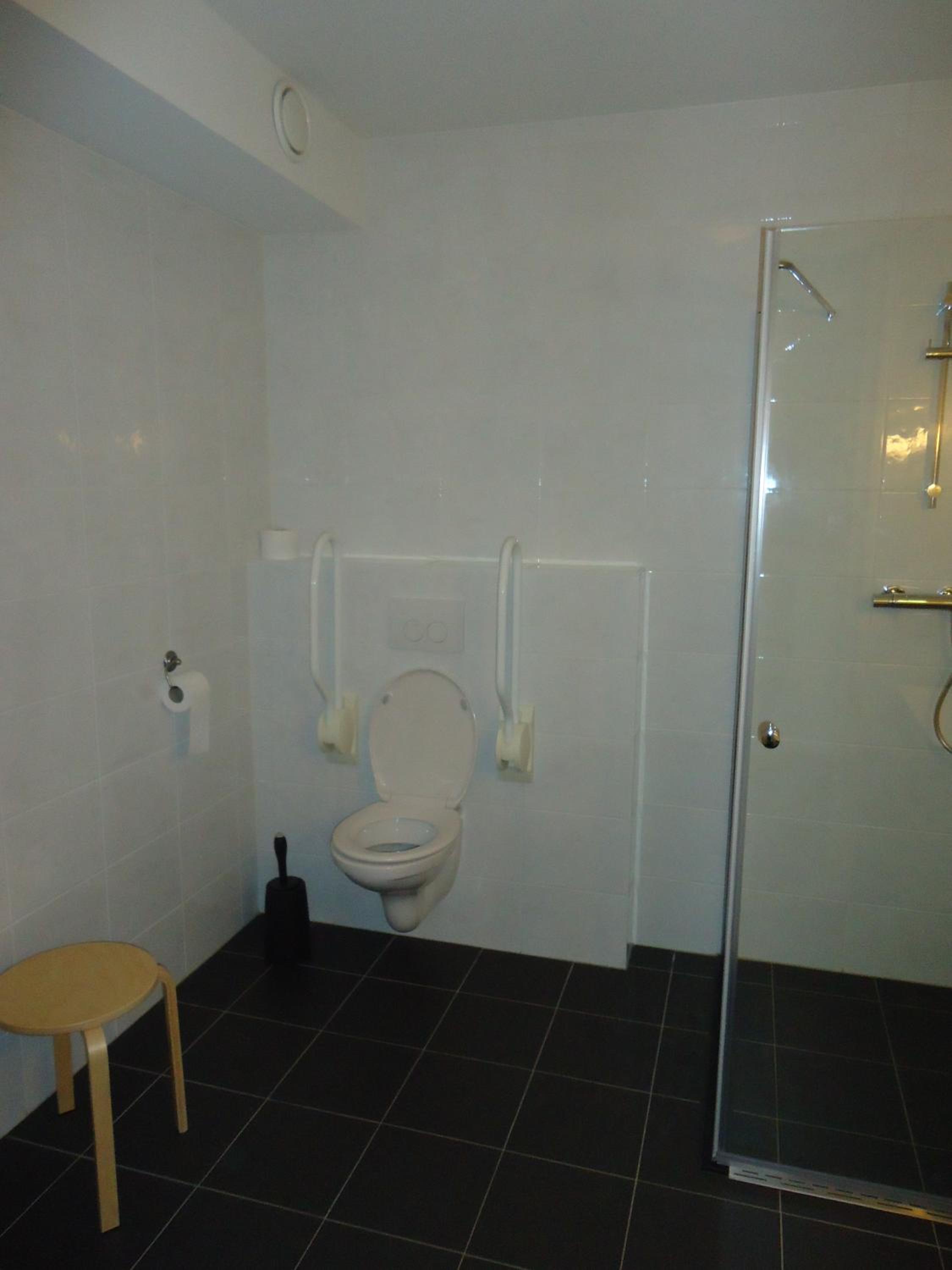 Family Room photo 2