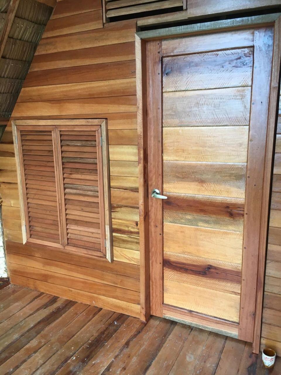 Bungalow with Sea View - Photo 4