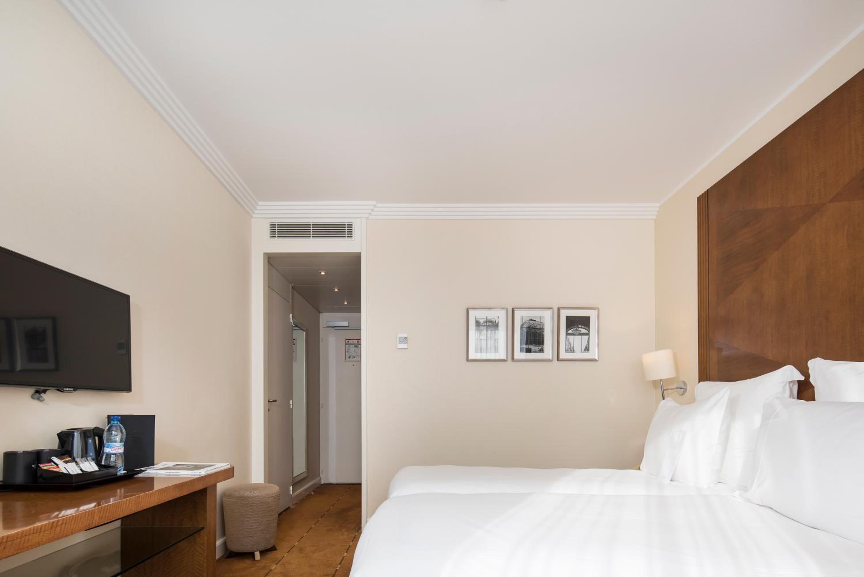 Classic Room - Photo 3