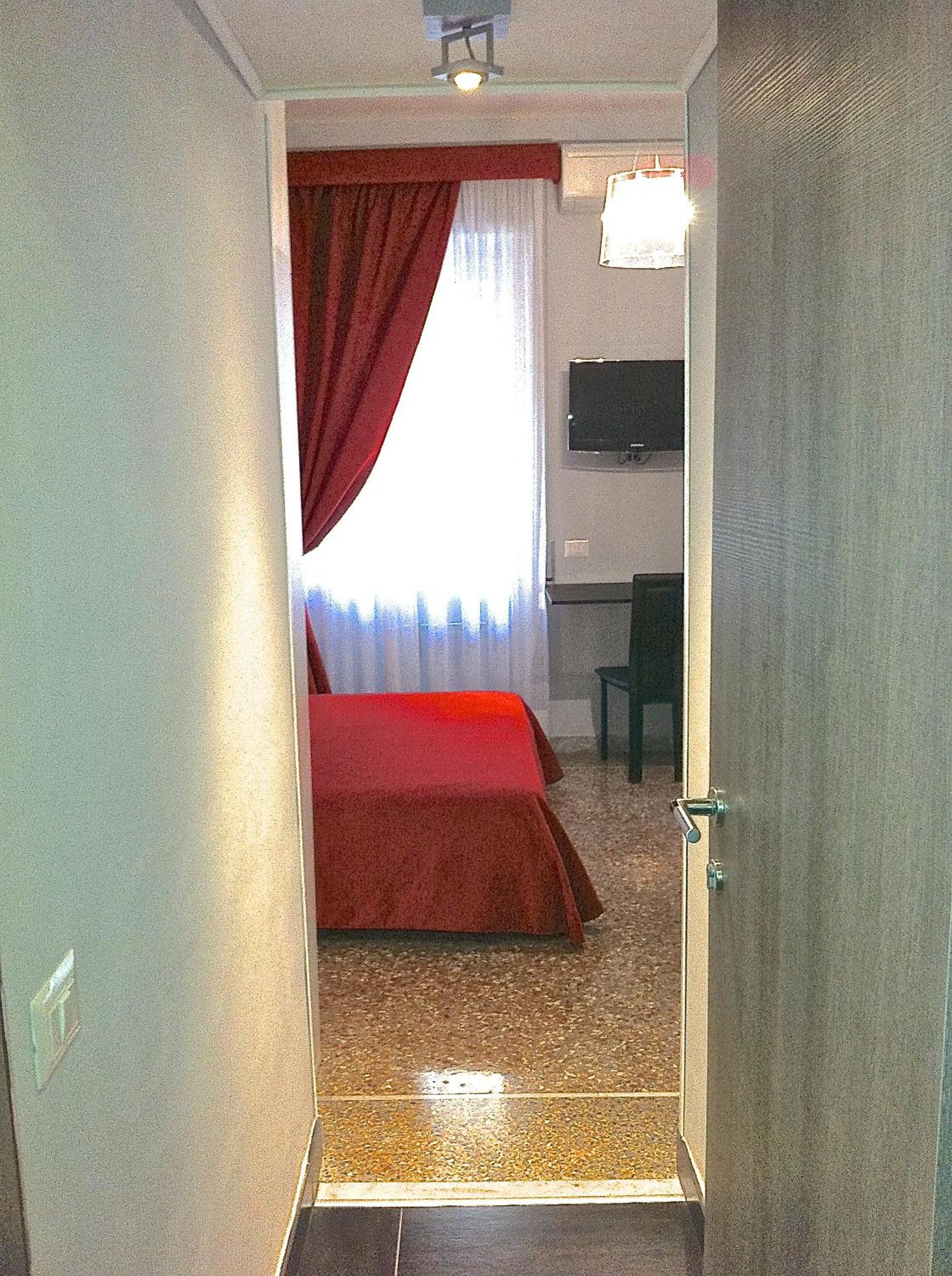 Double or Twin Room with Balcony