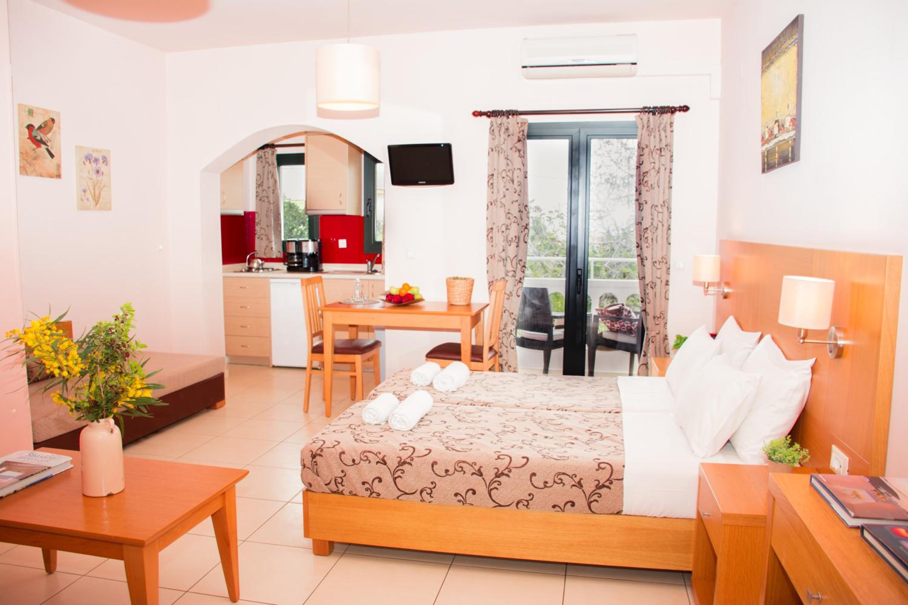 One-Bedroom Apartment (2 - 3 Adults)