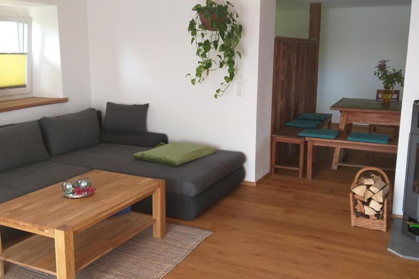 One-Bedroom Apartment photo 1