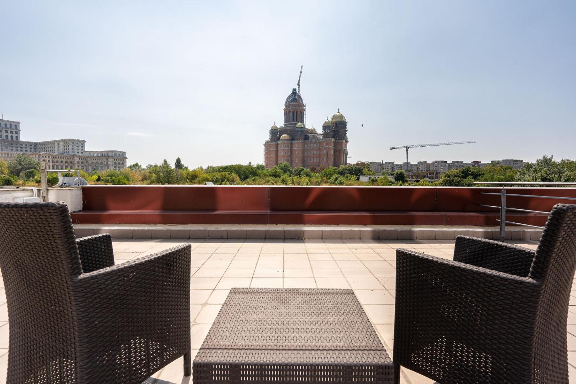 Junior Suite with Terrace - Photo 9