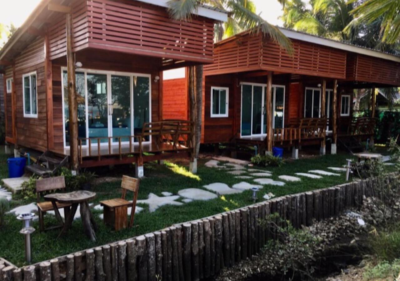 Deluxe Double Room with Balcony and Sea View - Photo 2
