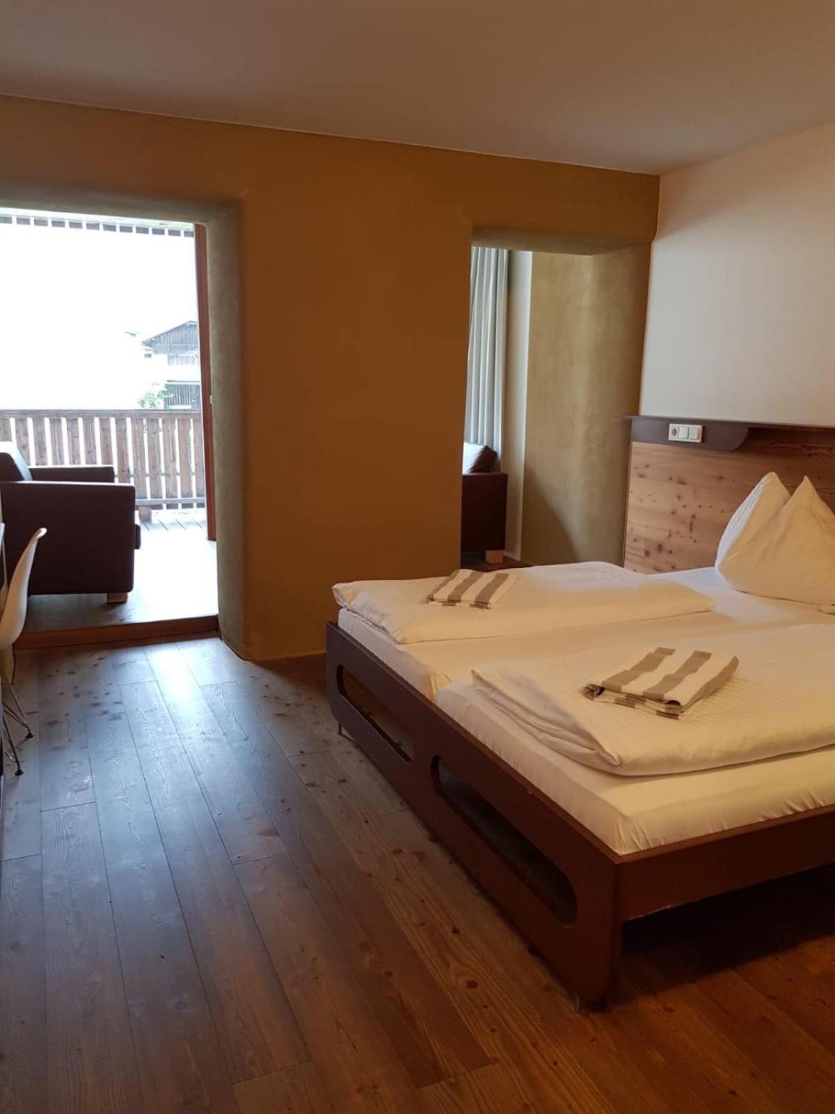 Double Room New Building - Photo 16