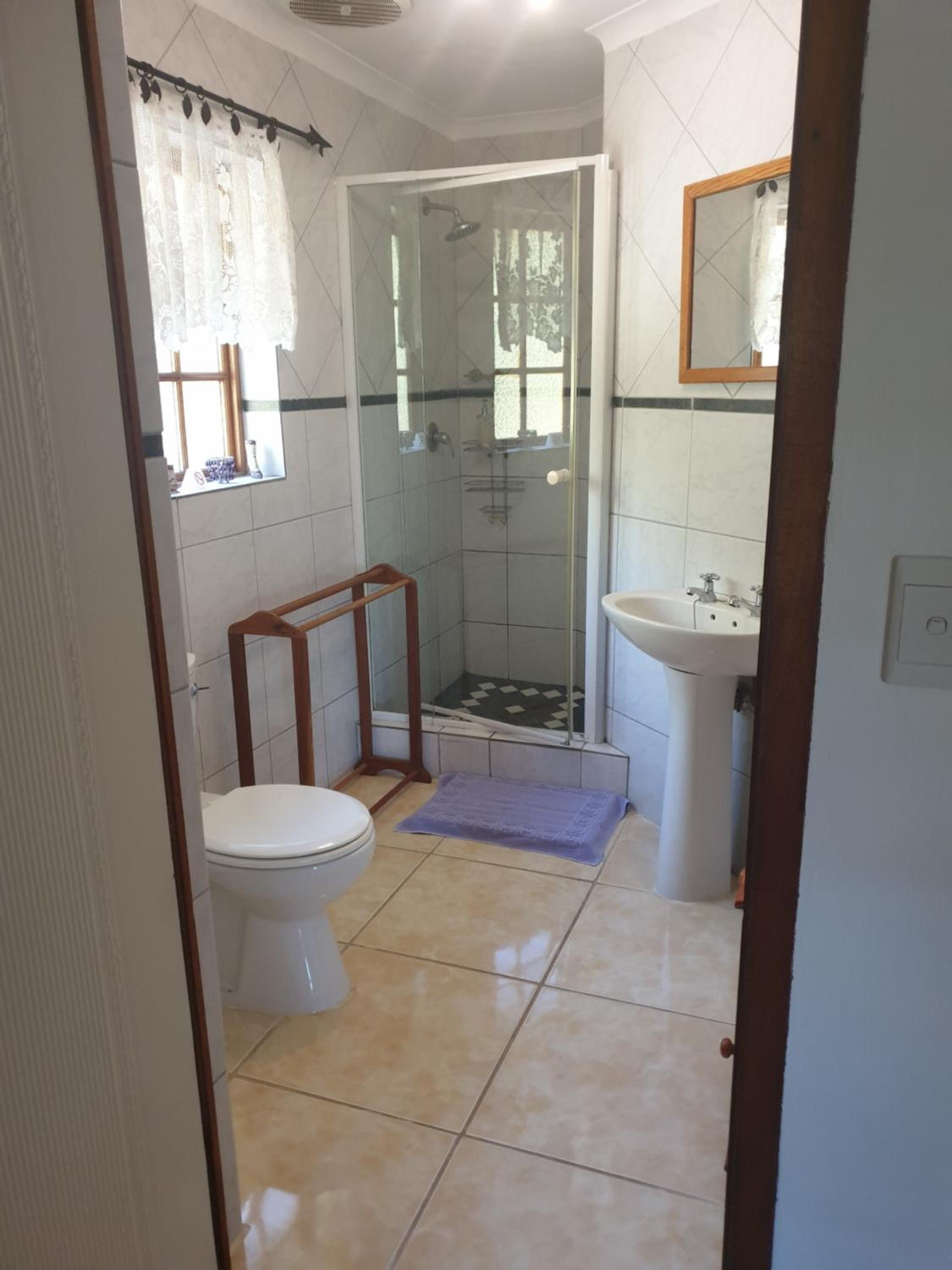 Deluxe Room with Balcony photo 2