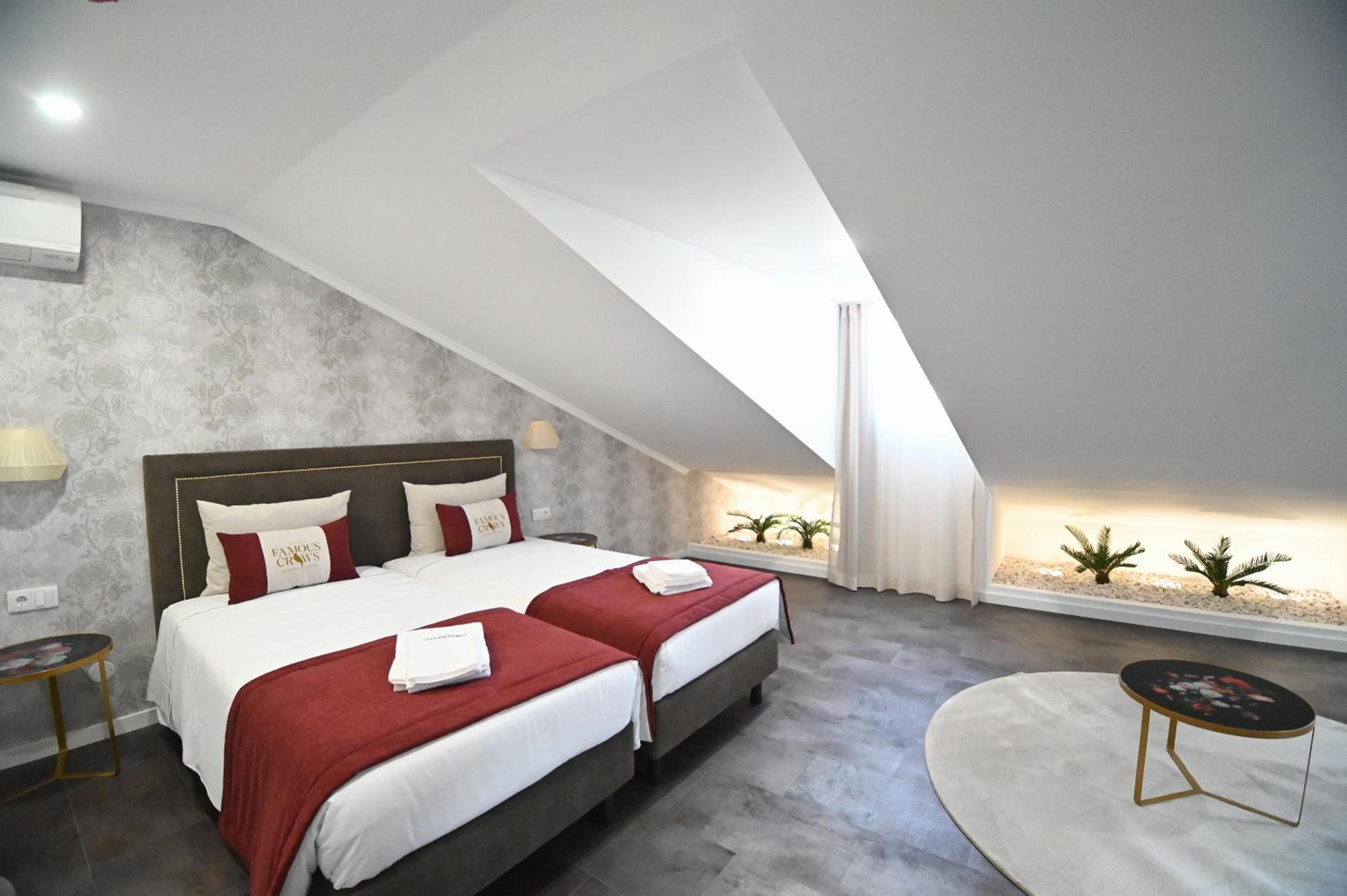 Double or Twin Room with Private Bathroom - Fourth Floor photo 1