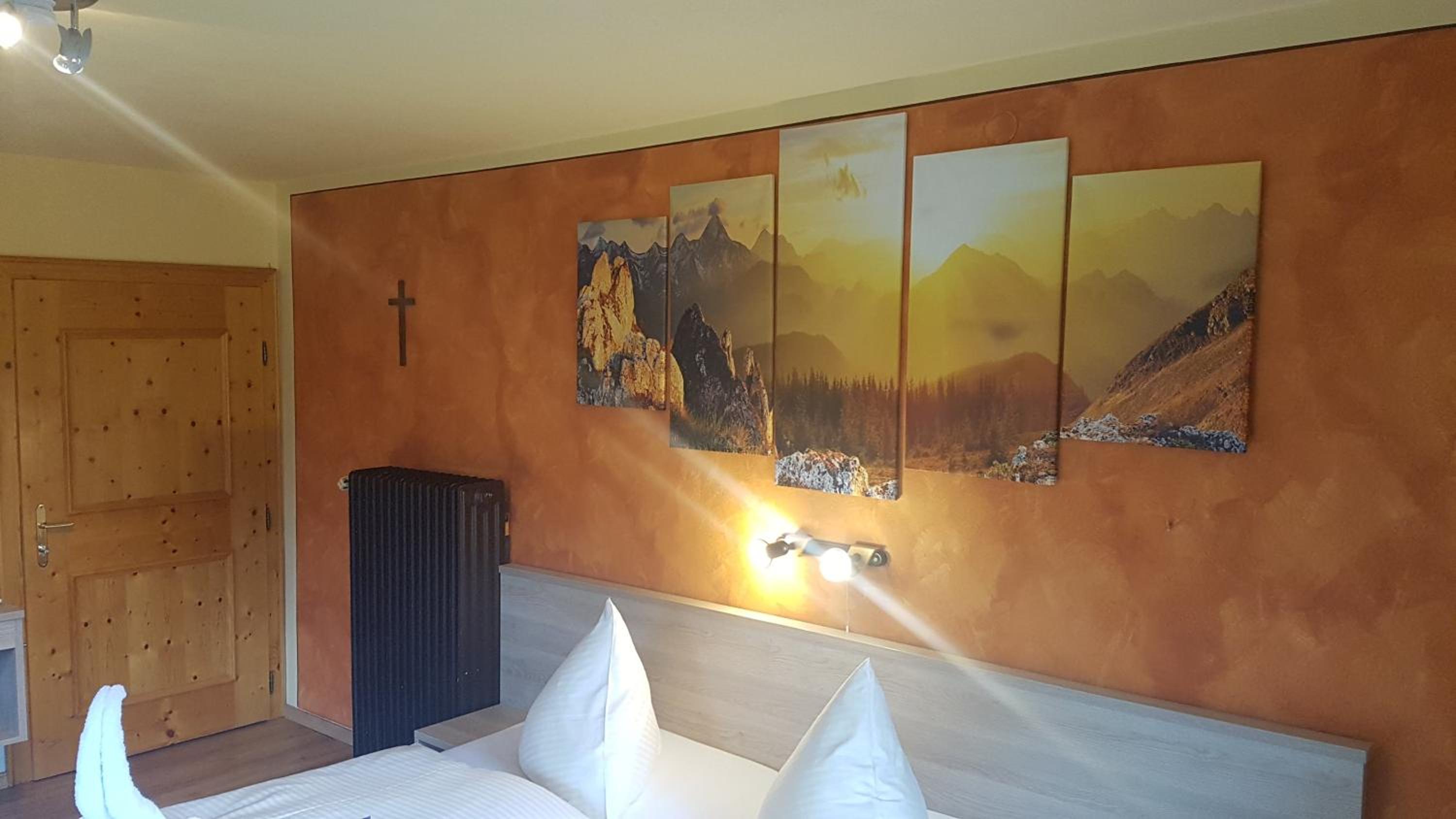 Double Room with Shared Bathroom, photo 7