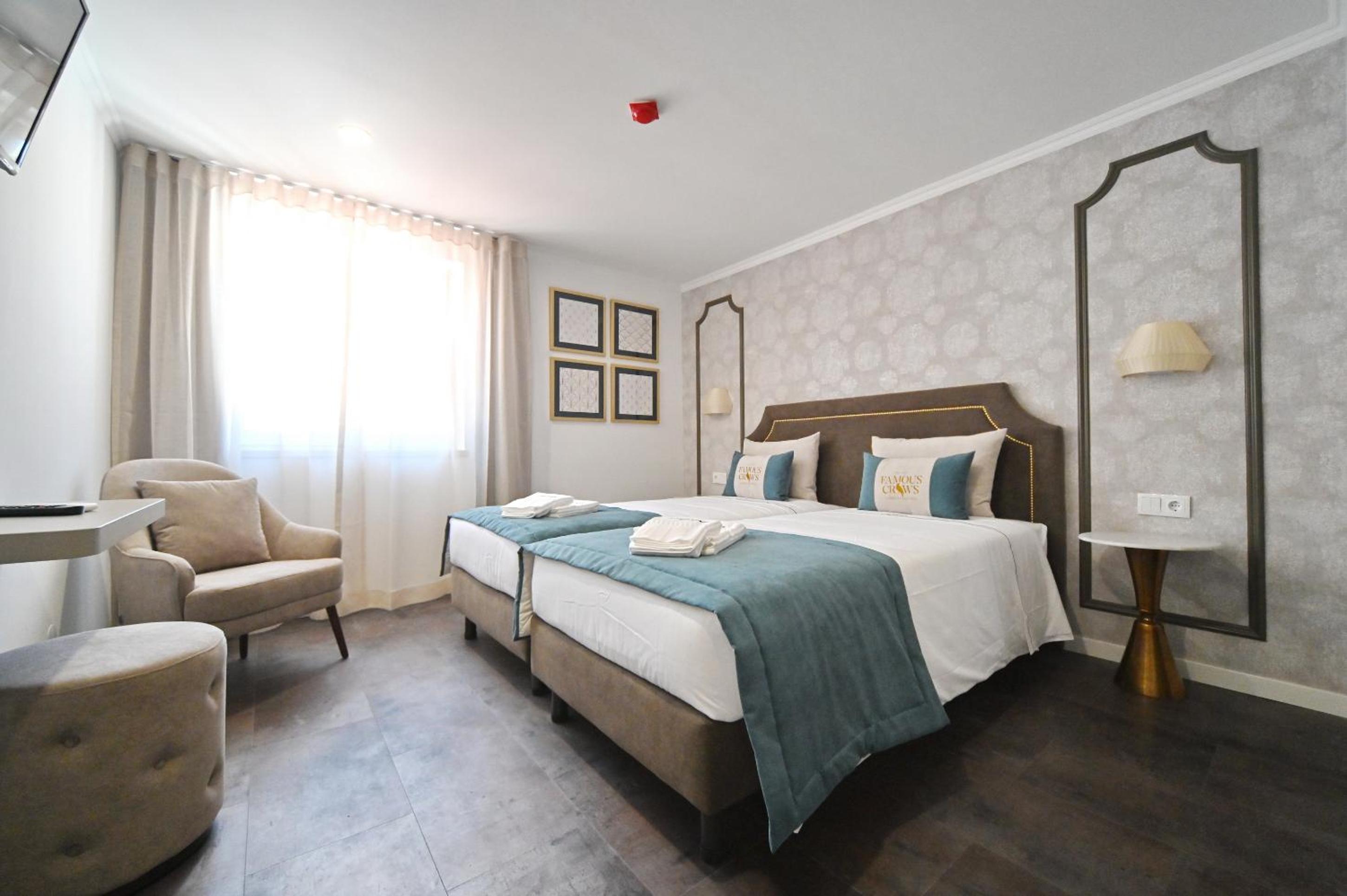 Double or Twin Room with Private Bathroom - Third Floor photo 2