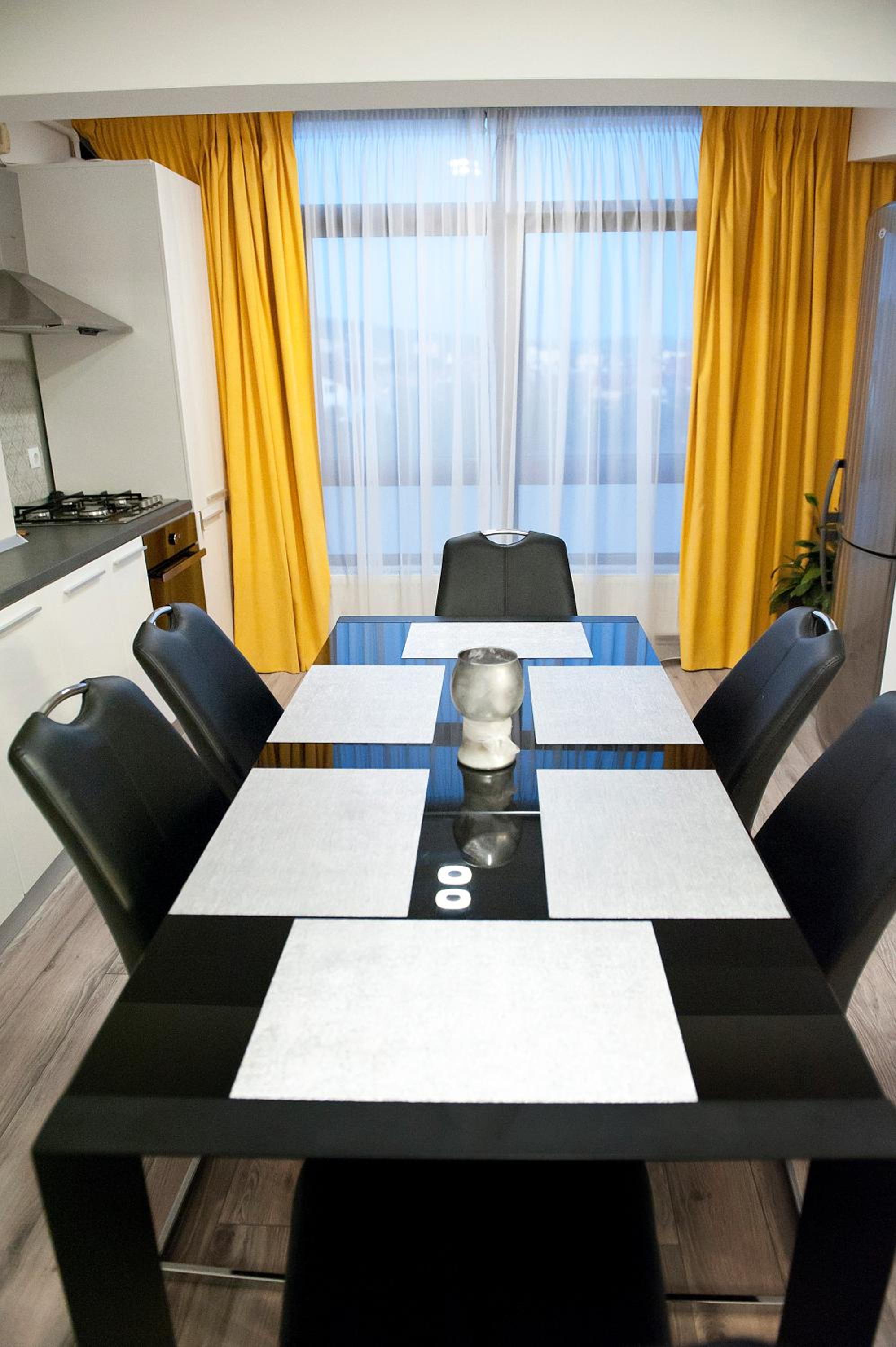Two-Bedroom Apartment - Photo 8